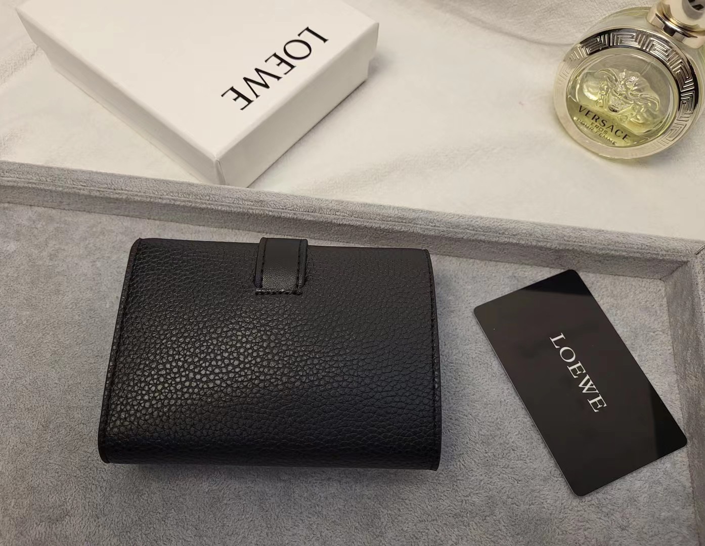 Кошелёк женский в стиле Loewe Anagram L1102 чёрного цвета