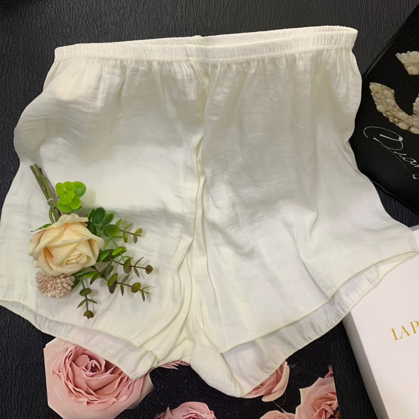 Шорты женские в стиле La Perla домашние из гладкой ткани комплект из 3 шт