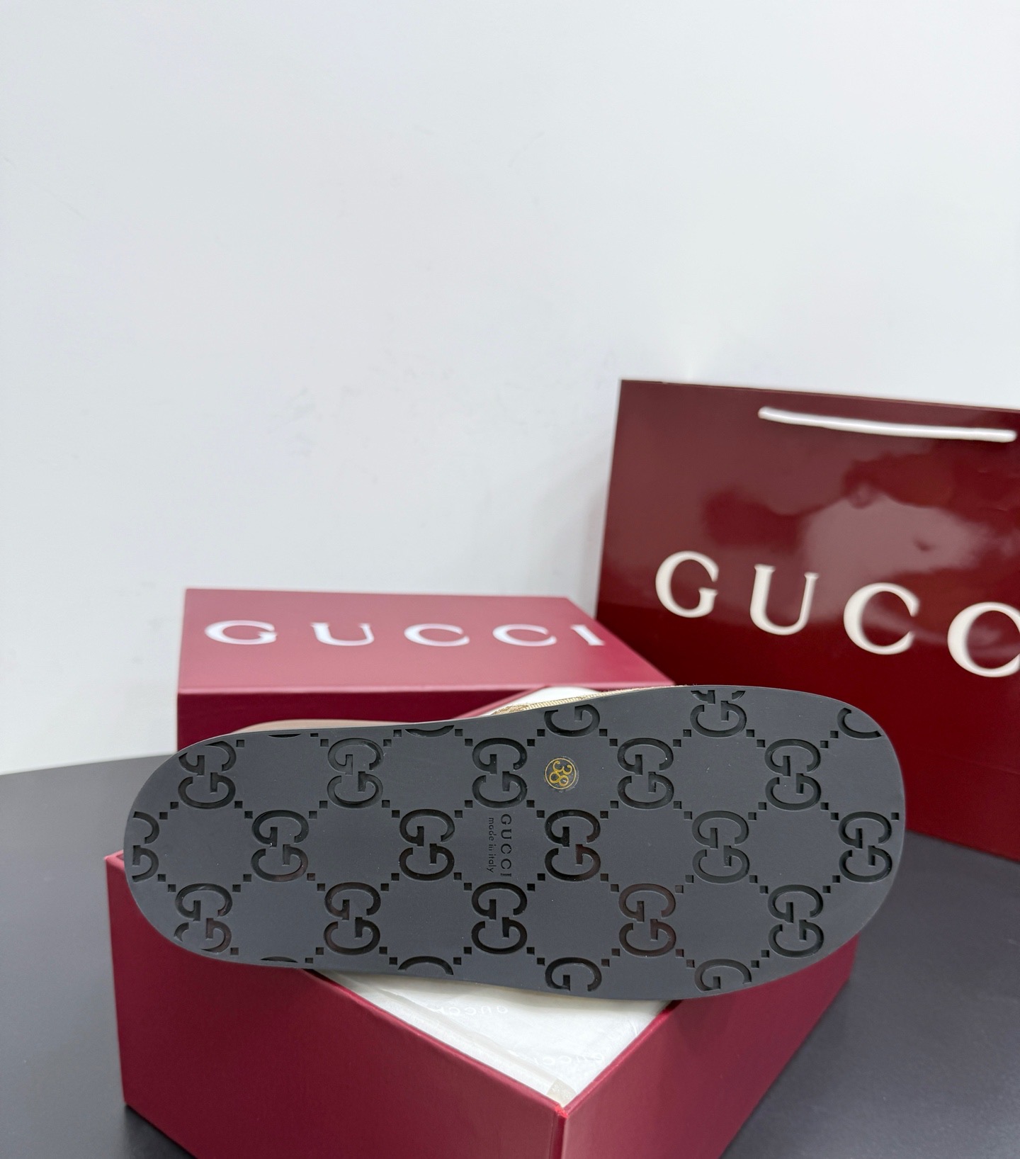Мюли женские Gucci GG бежево-коричневого цвета