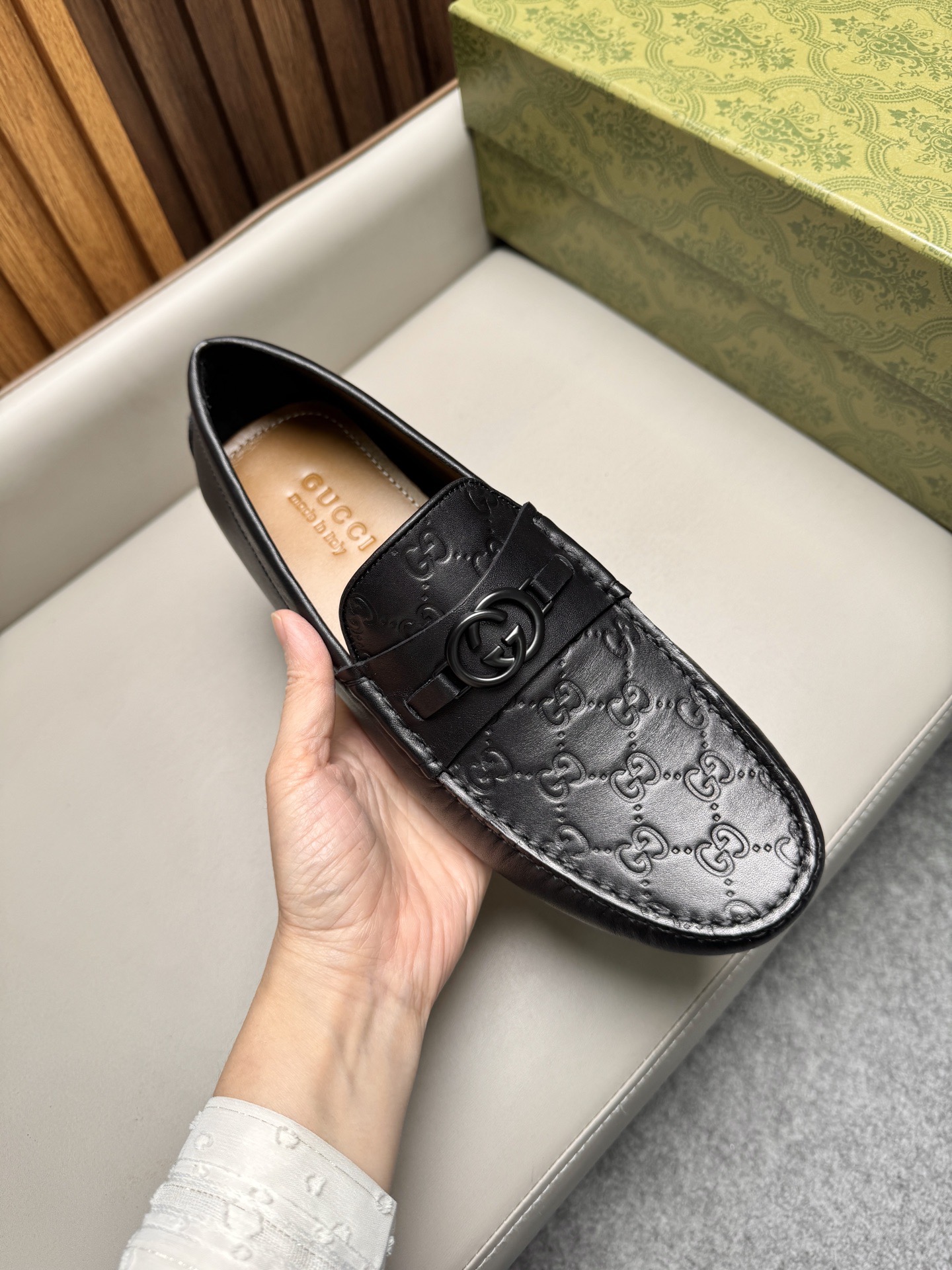 Мокасины мужские в стиле Gucci Driver черного цвета