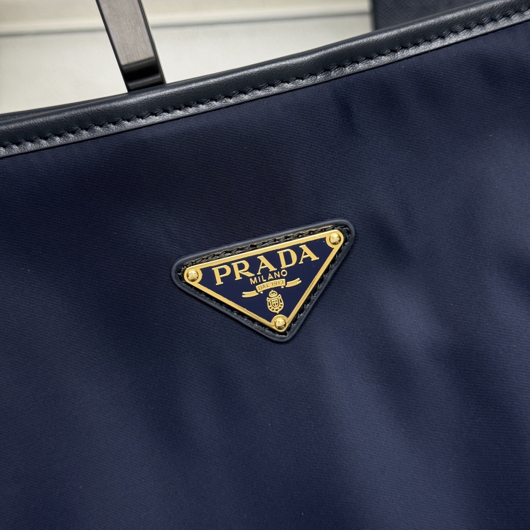 Сумка женская в стиле Prada Tote тёмно-синего  цвета 