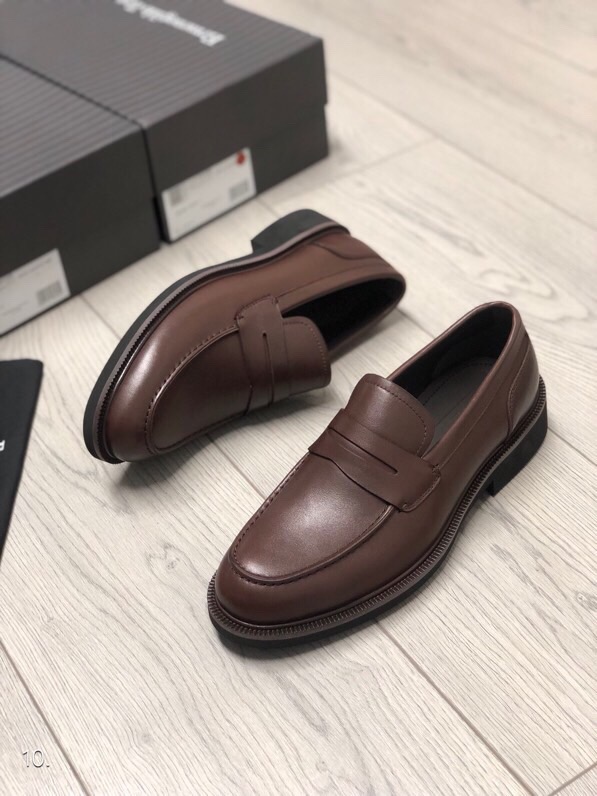 Лоферы мужские в стиле Zegna из натуральной кожи коричневого цвета