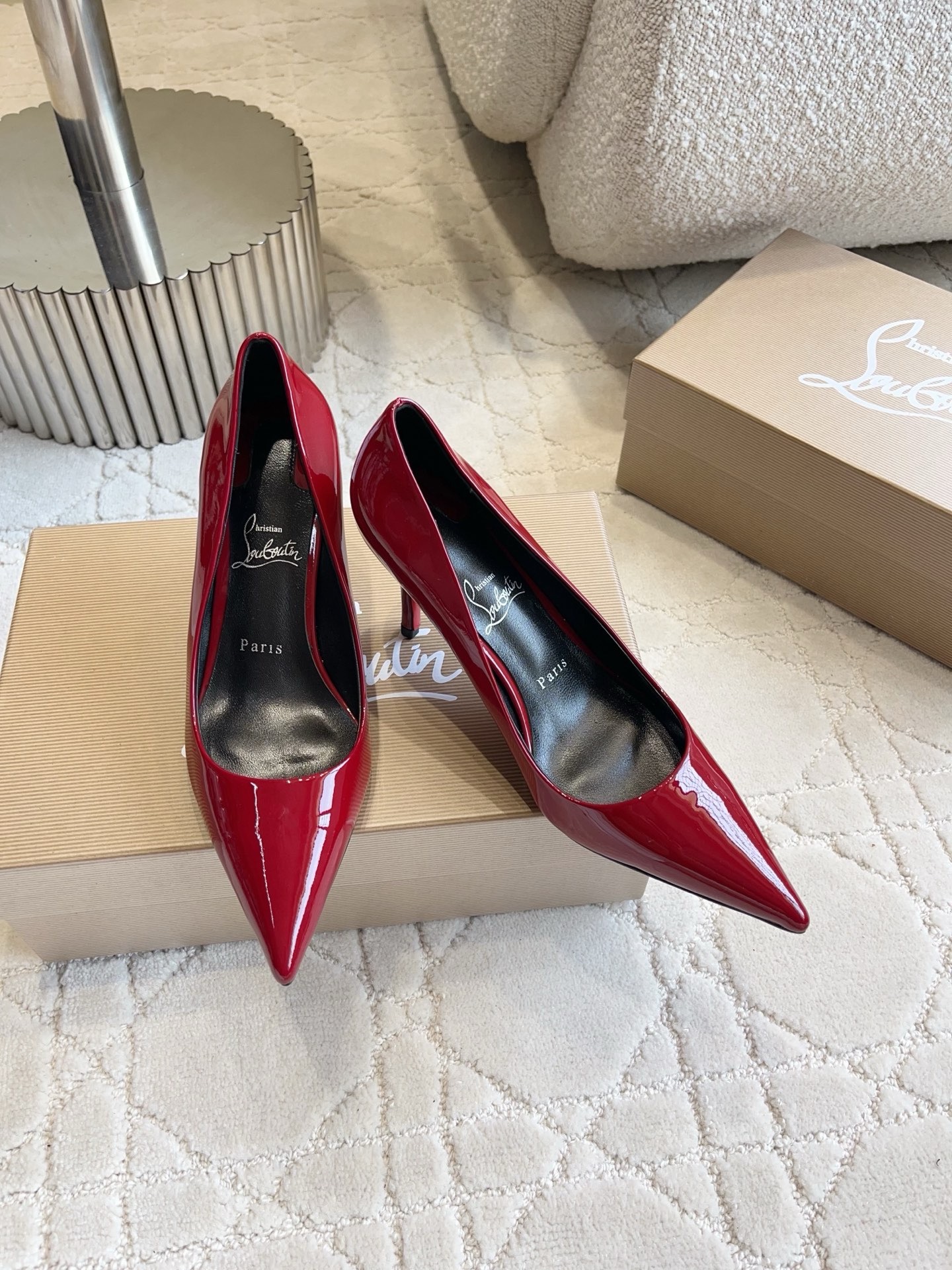 Туфли женские в стиле Christian Louboutin So Kate красного цвета