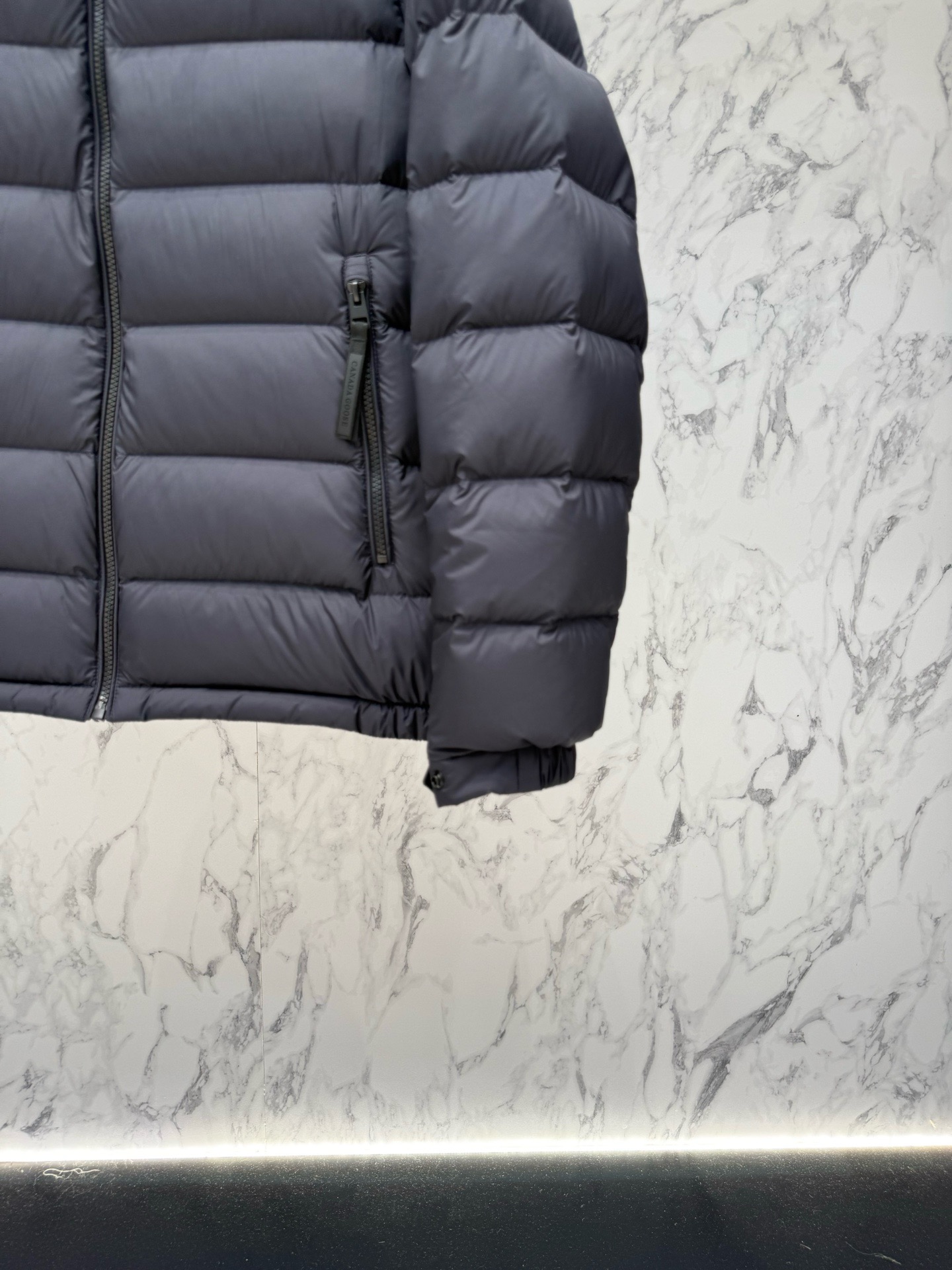 Пуховик мужской в стиле Canada Goose Stratus с натуральным пухом