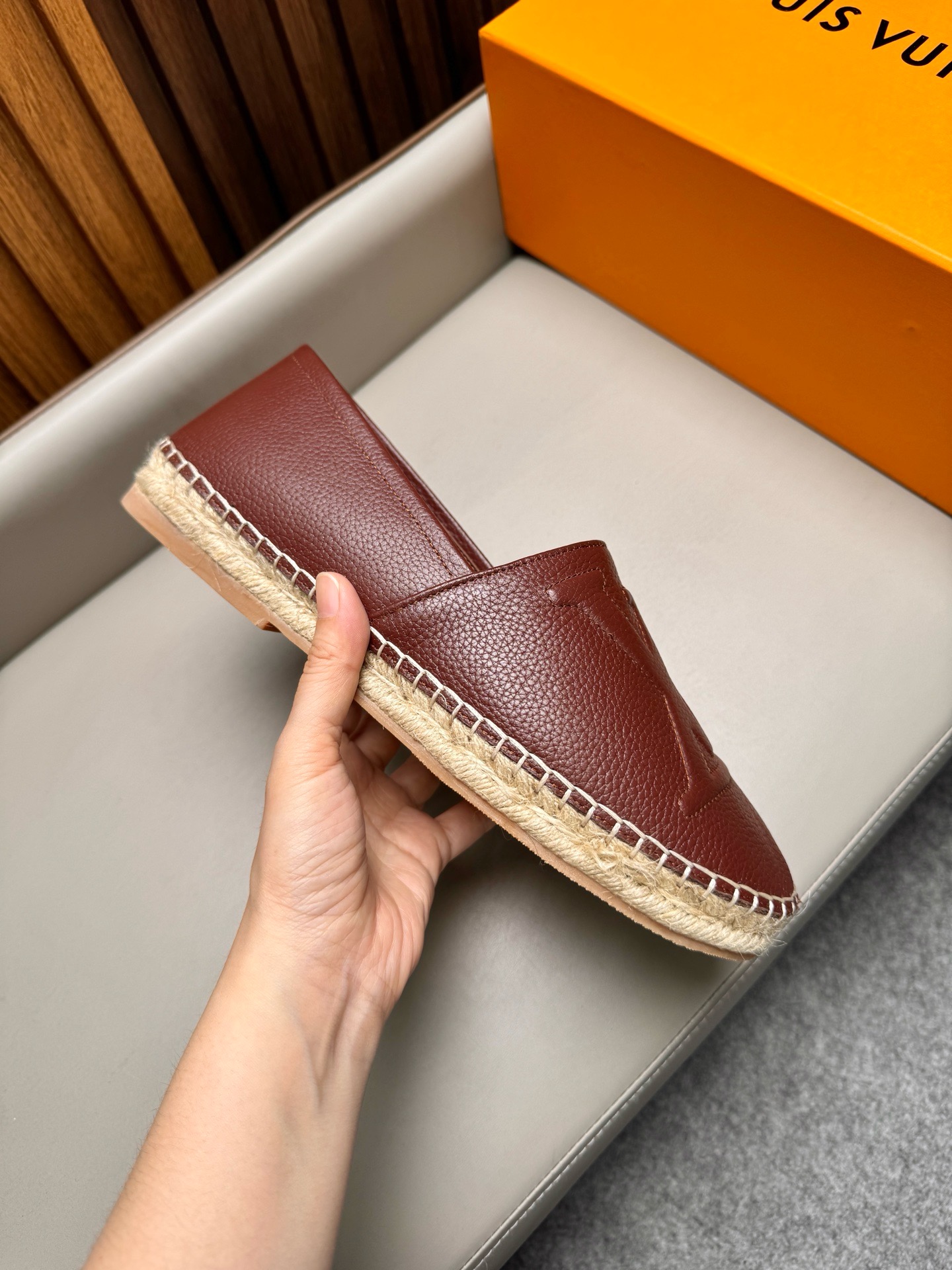 Эспадрильи мужские в стиле Louis Vuitton коричневого цвета