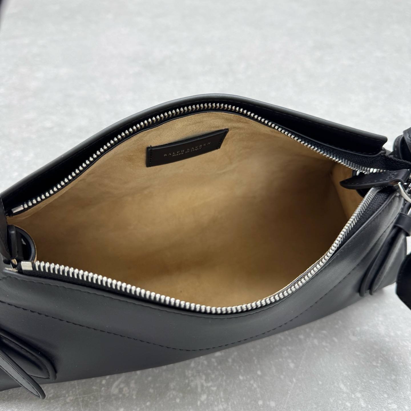 Сумка женская Ralph Lauren Satchel черного цвета