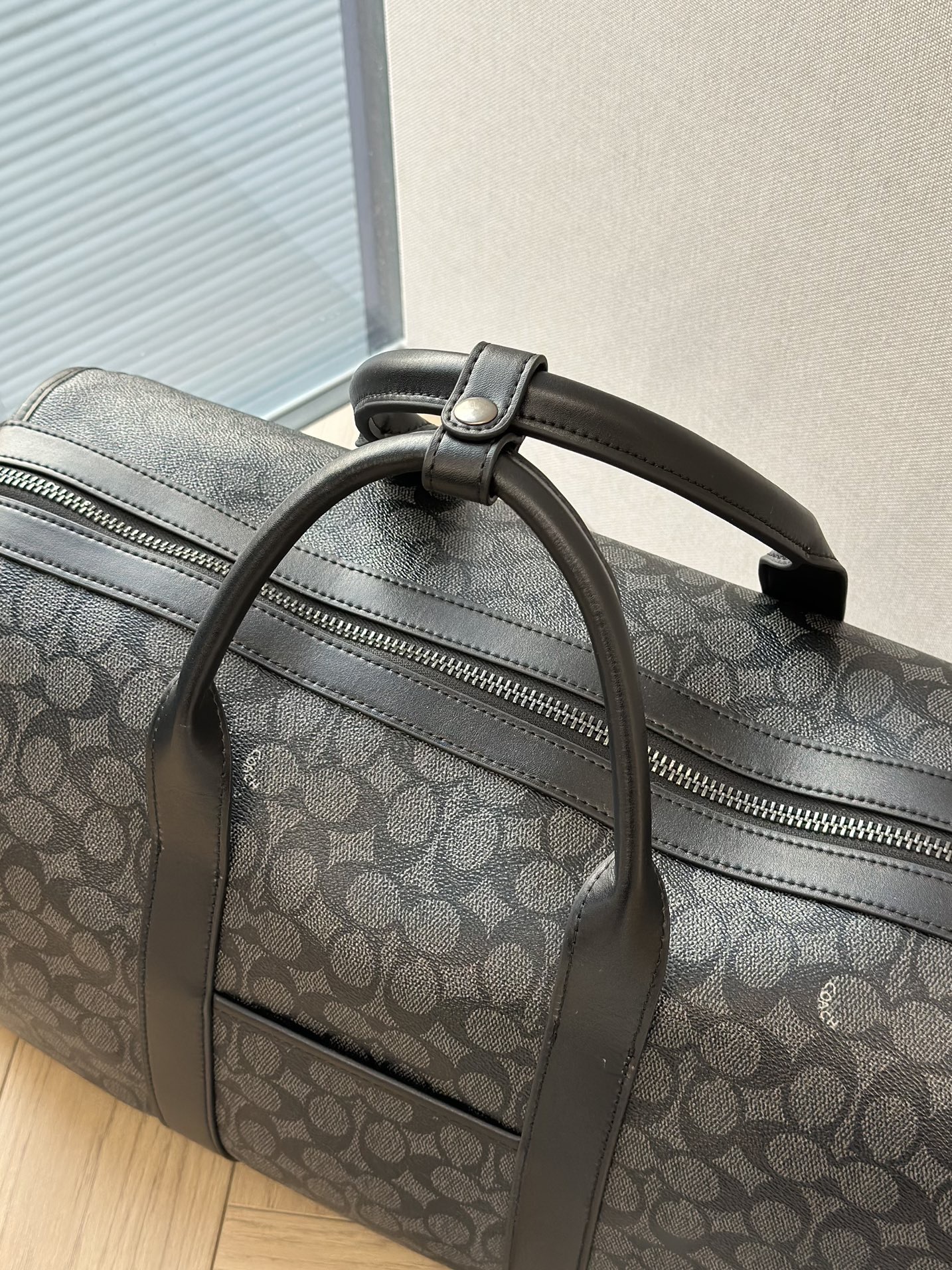 Дорожная сумка в стиле Coach Gotham 45 с кожаной отделкой