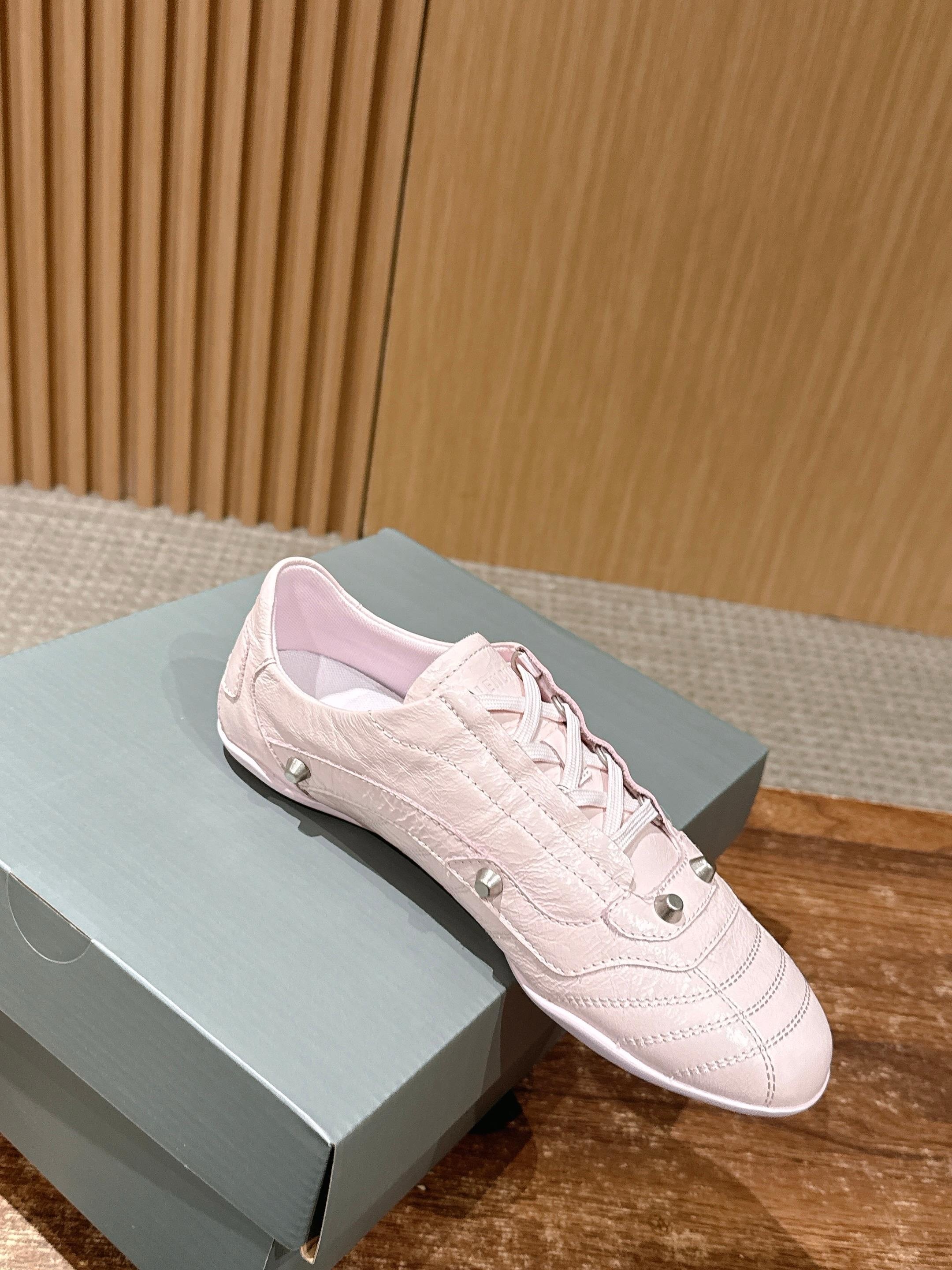 Кеды женские в стиле Balenciaga Soccer розового цвета