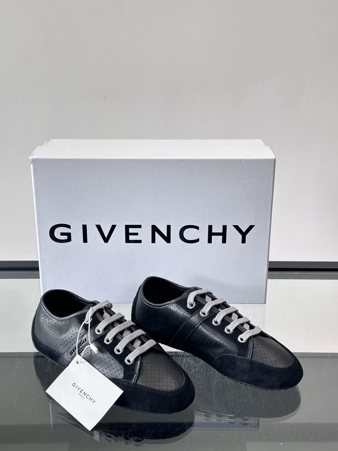 Кеды мужские Givenchy черного цвета