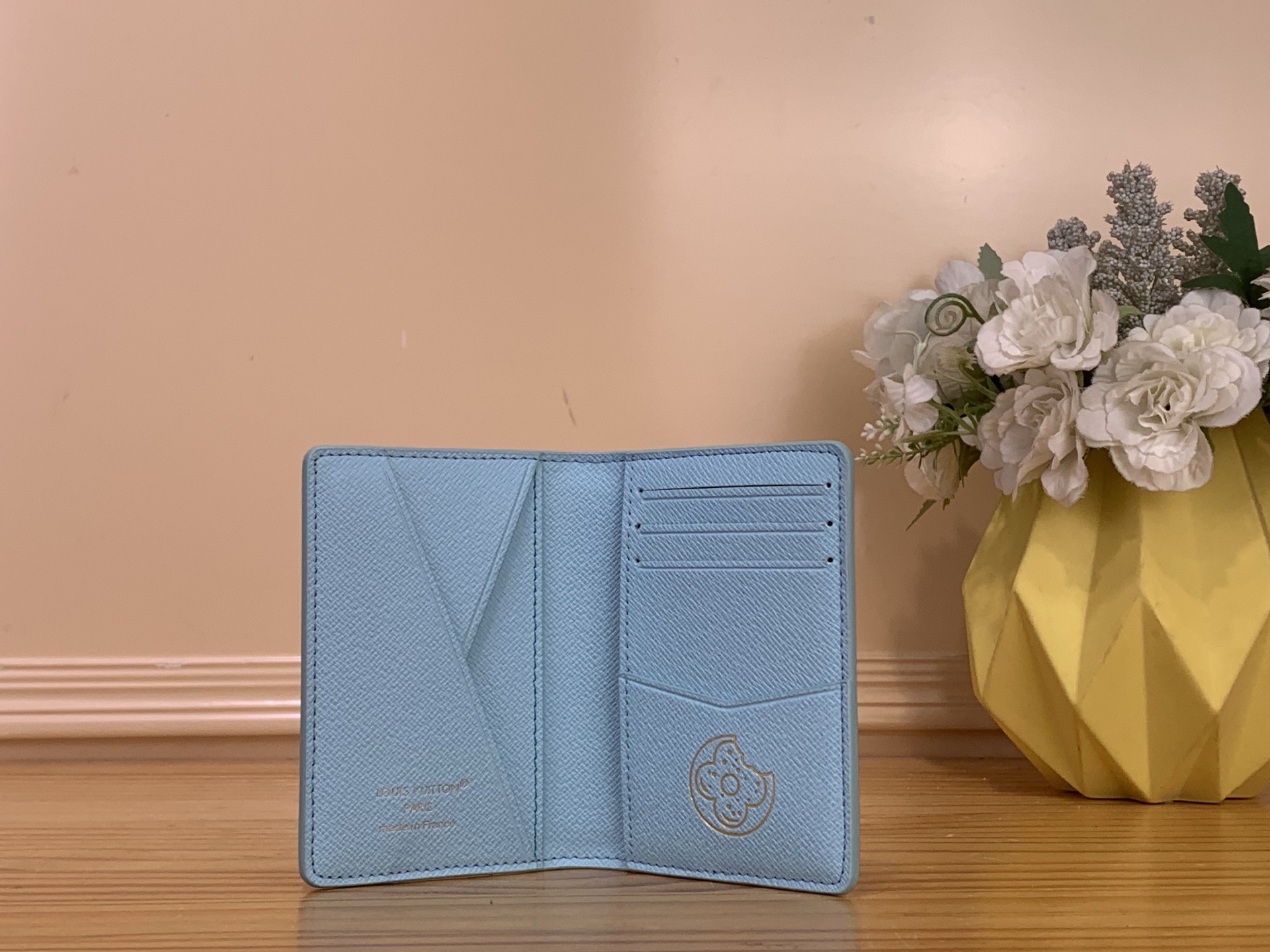 Кошелёк унисекс в стиле Louis Vuitton Monogram Donuts компактный