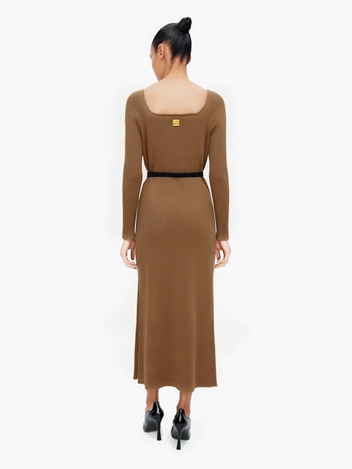 Платье женское Schiaparelli с квадратным вырезом коричневого цвета