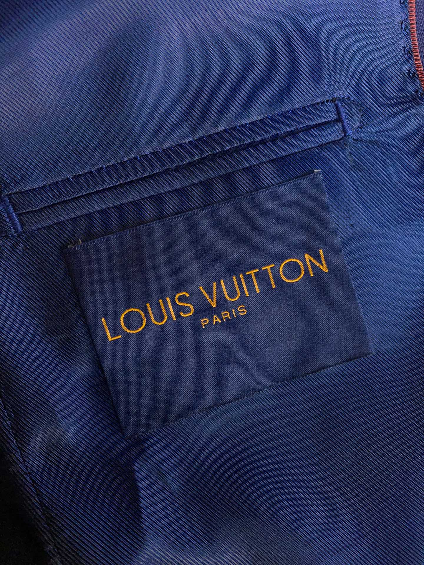 Костюм мужской Louis Vuitton темно-синего цвета (пиджак + брюки)