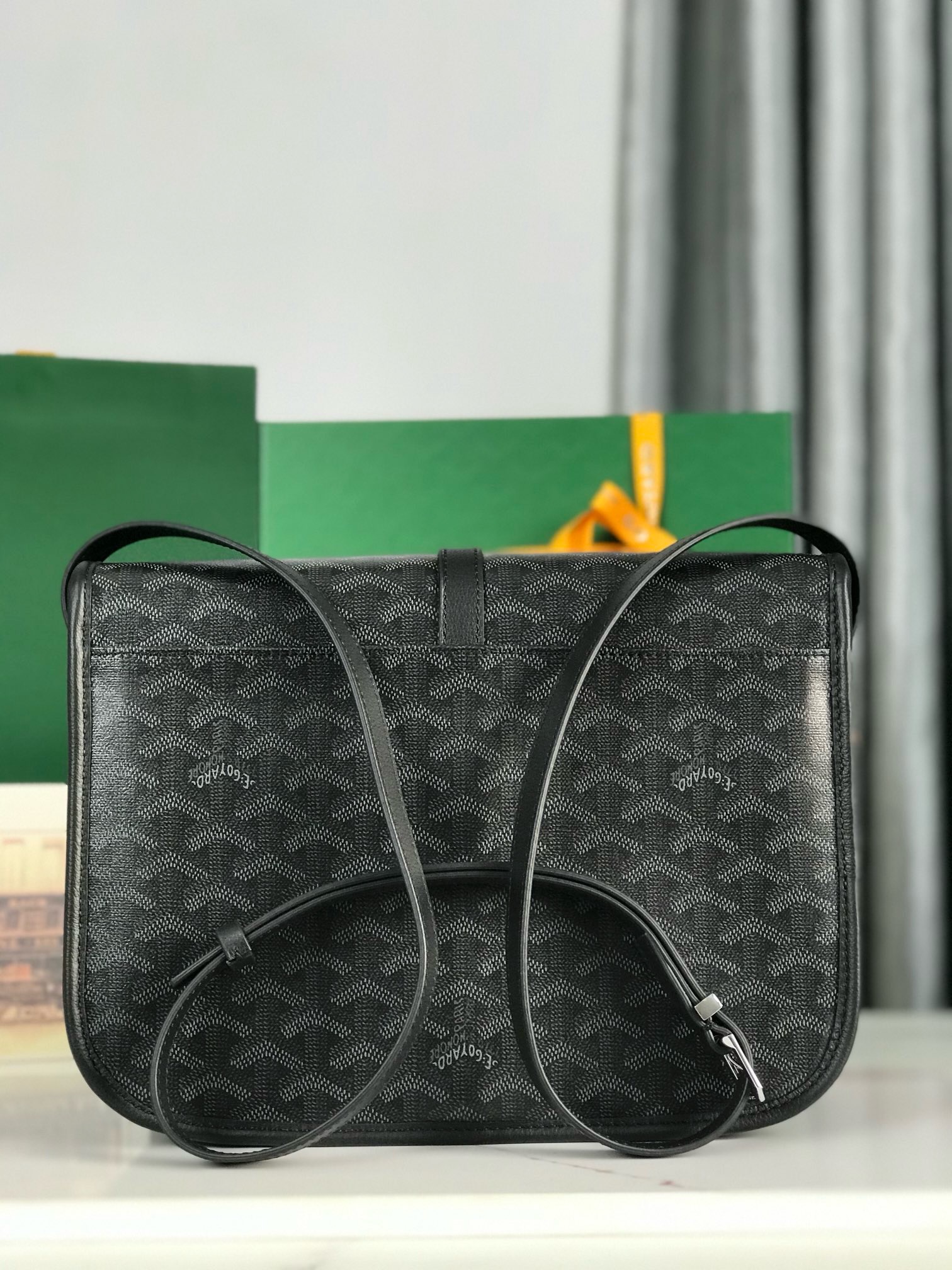 Сумка женская Goyard Belvédère II чёрного цвета