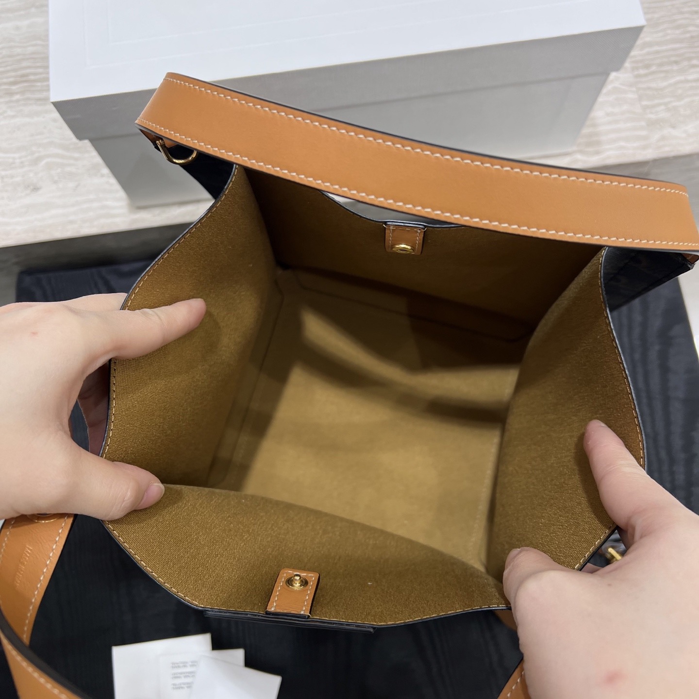 Сумка женская в стиле Celine Cubo Monogram коричневого цвета