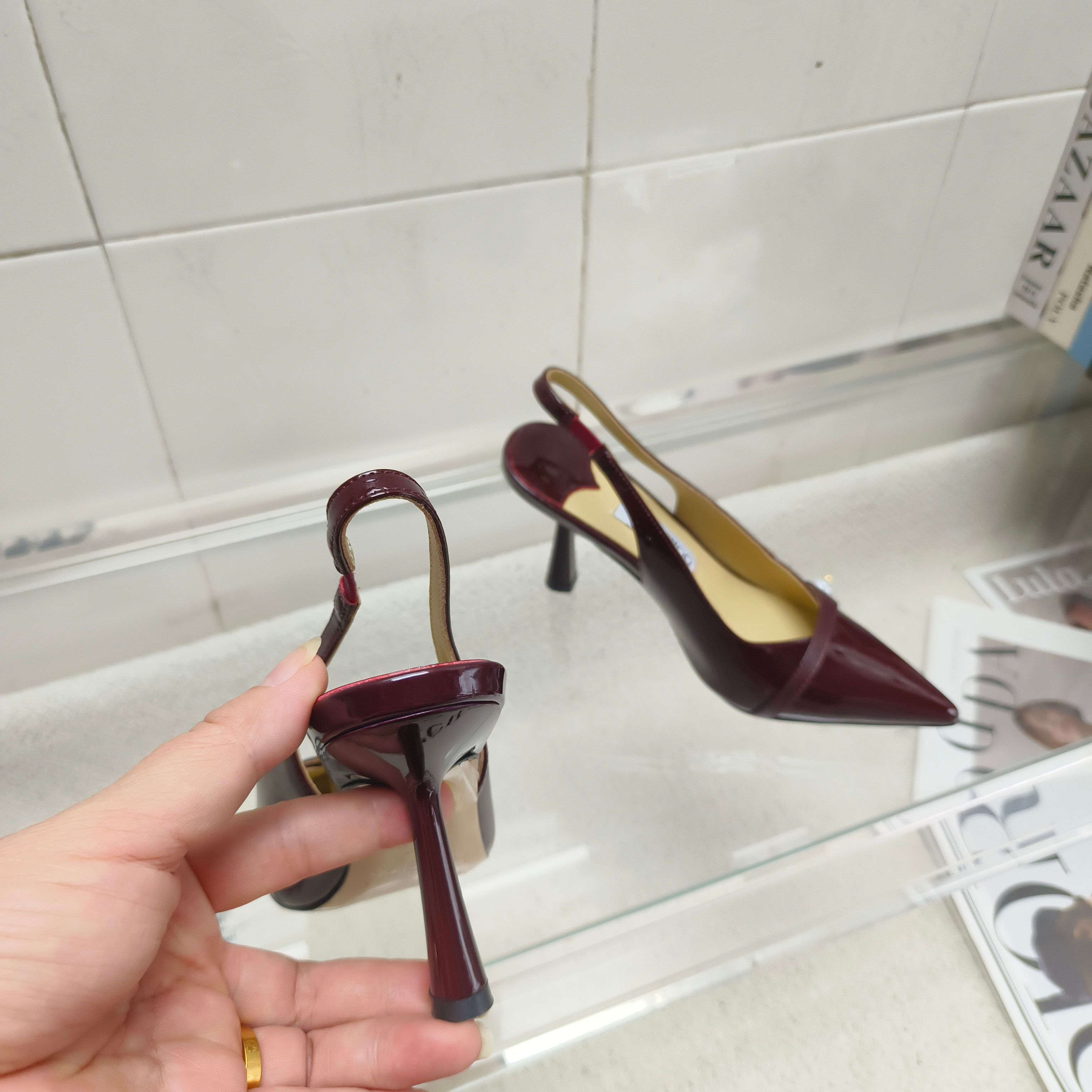 Босоножки женские в стиле Jimmy Choo Ray бордового цвета