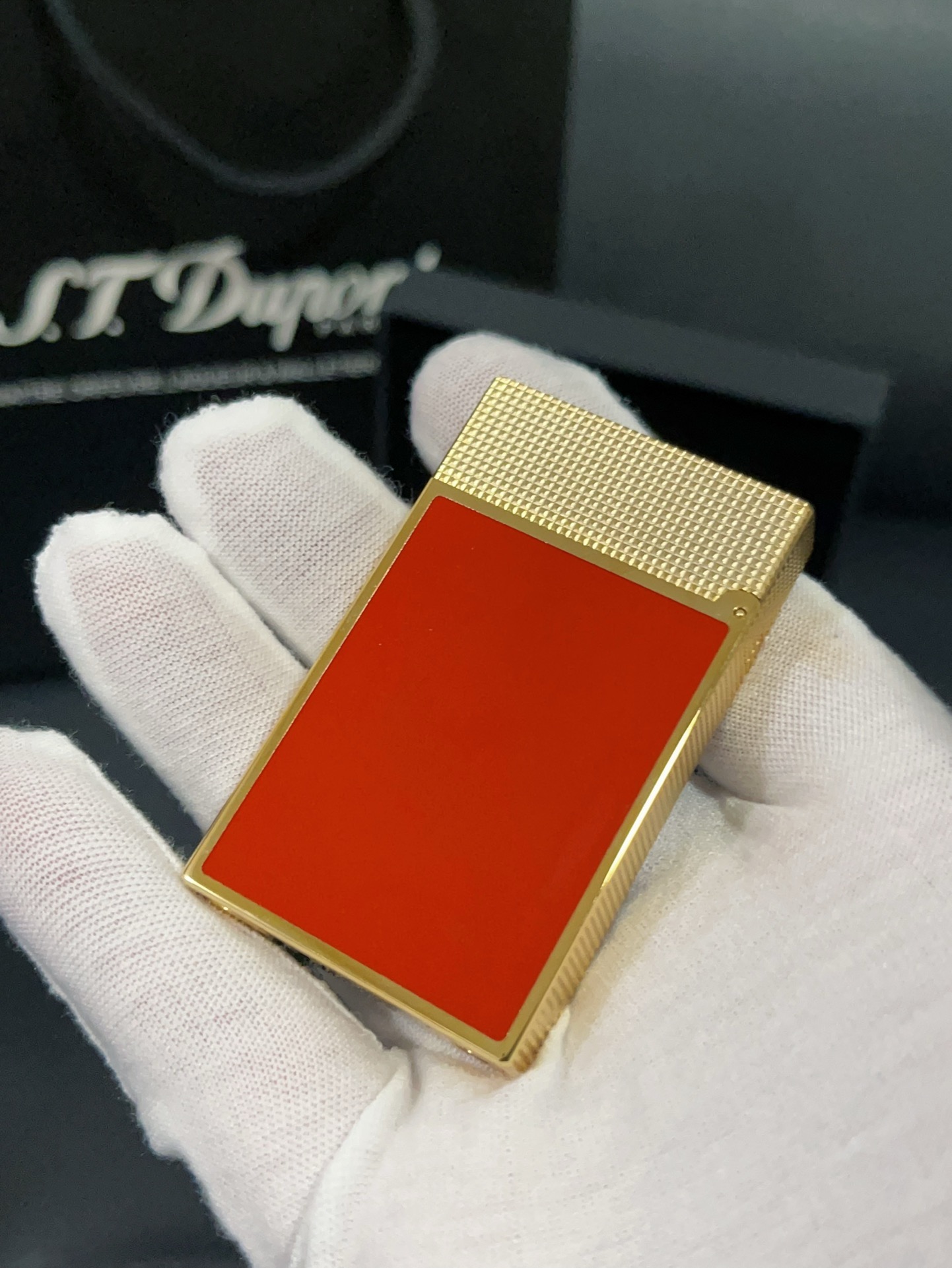 Зажигалка S.T. Dupont