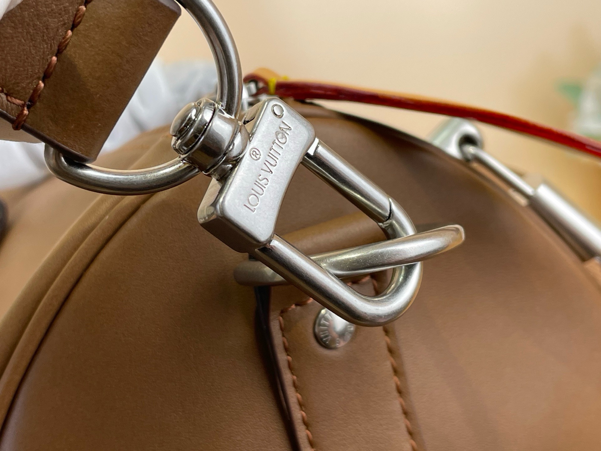 Сумка мужская Louis Vuitton Keepall Cargo Bandoulière 35 коричневого цвета