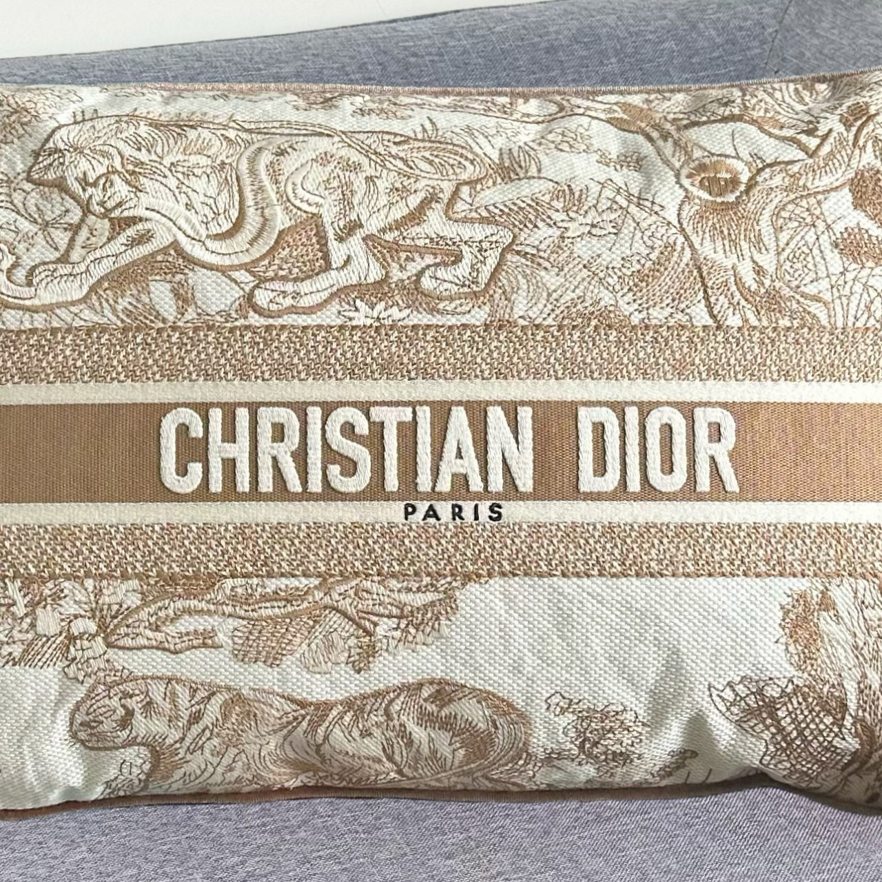  Подушка декоративная в стиле Dior с анималистичным принтом и картографическим принтом, 30×50 см