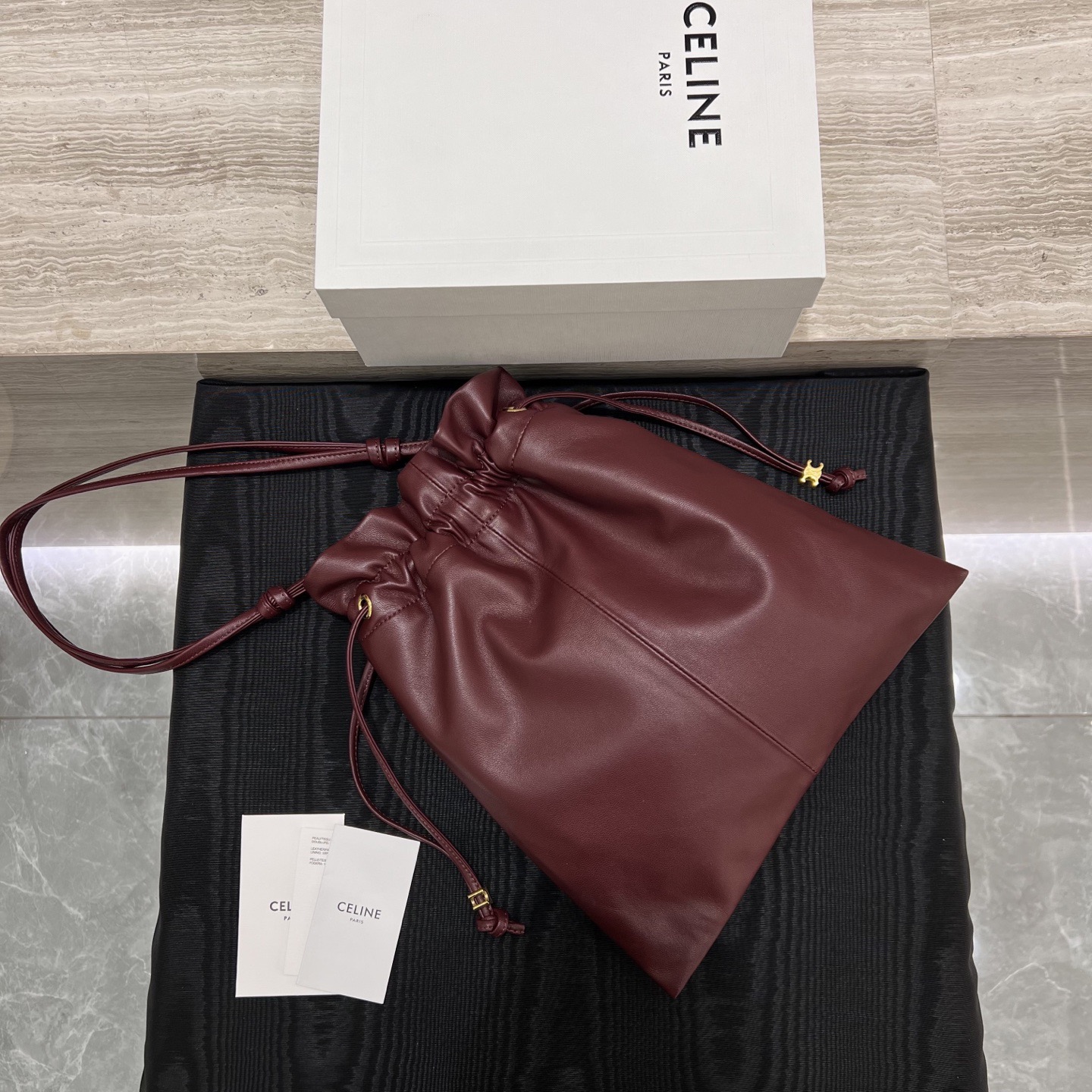 Сумка женская в стиле Celine Crystal Pouch бордового цвета