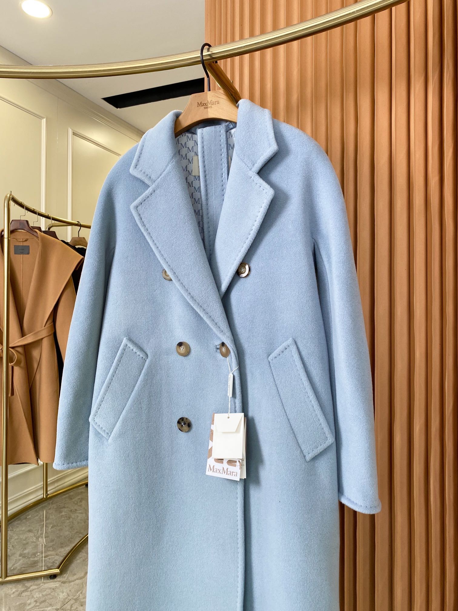 Пальто женское в стиле Max Mara Anne-Marie Beretta голубого цвета