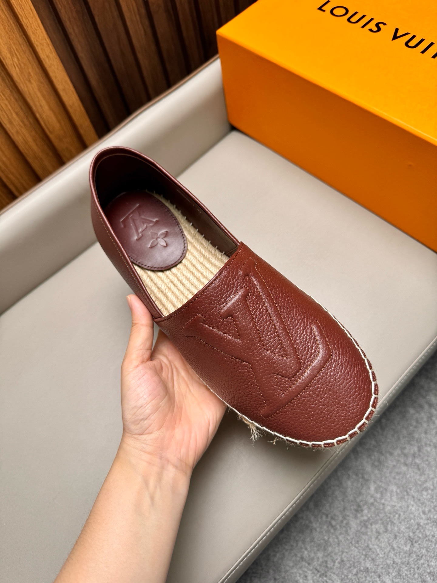 Эспадрильи мужские в стиле Louis Vuitton коричневого цвета