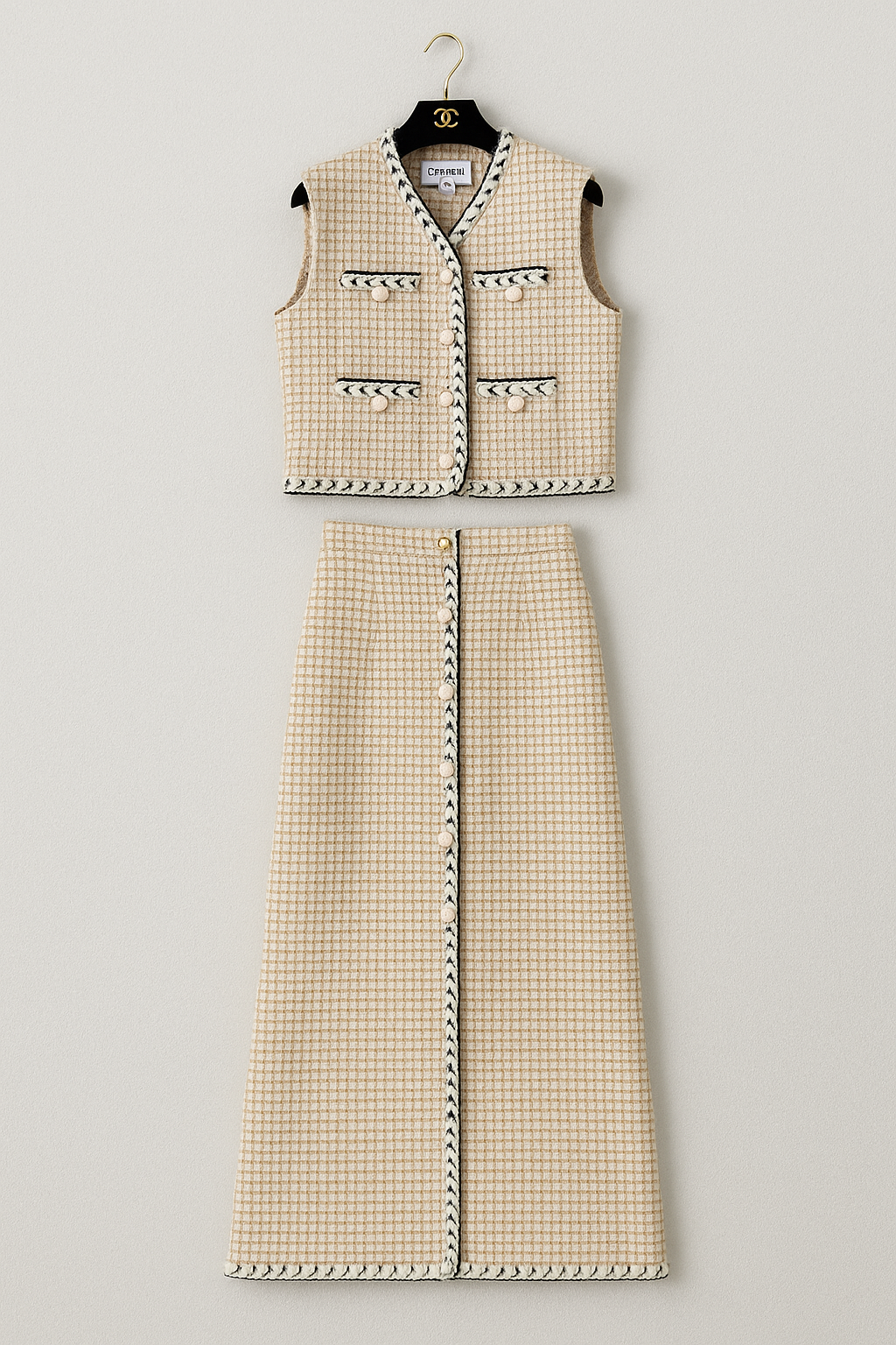 Юбка женская в стиле Chanel молочно-бежевого цвета миди