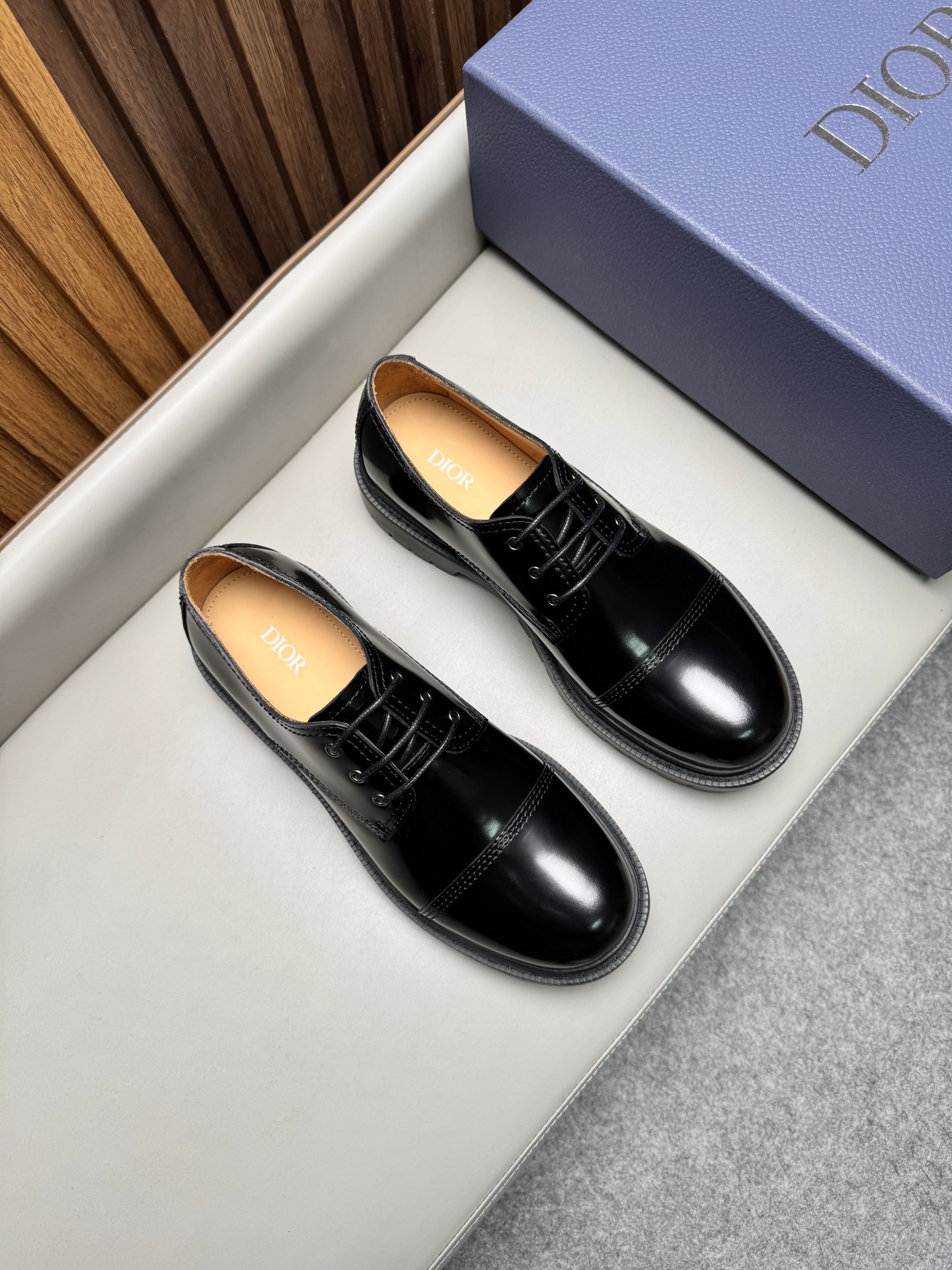 Туфли мужские в стиле Dior Explorer черного цвета