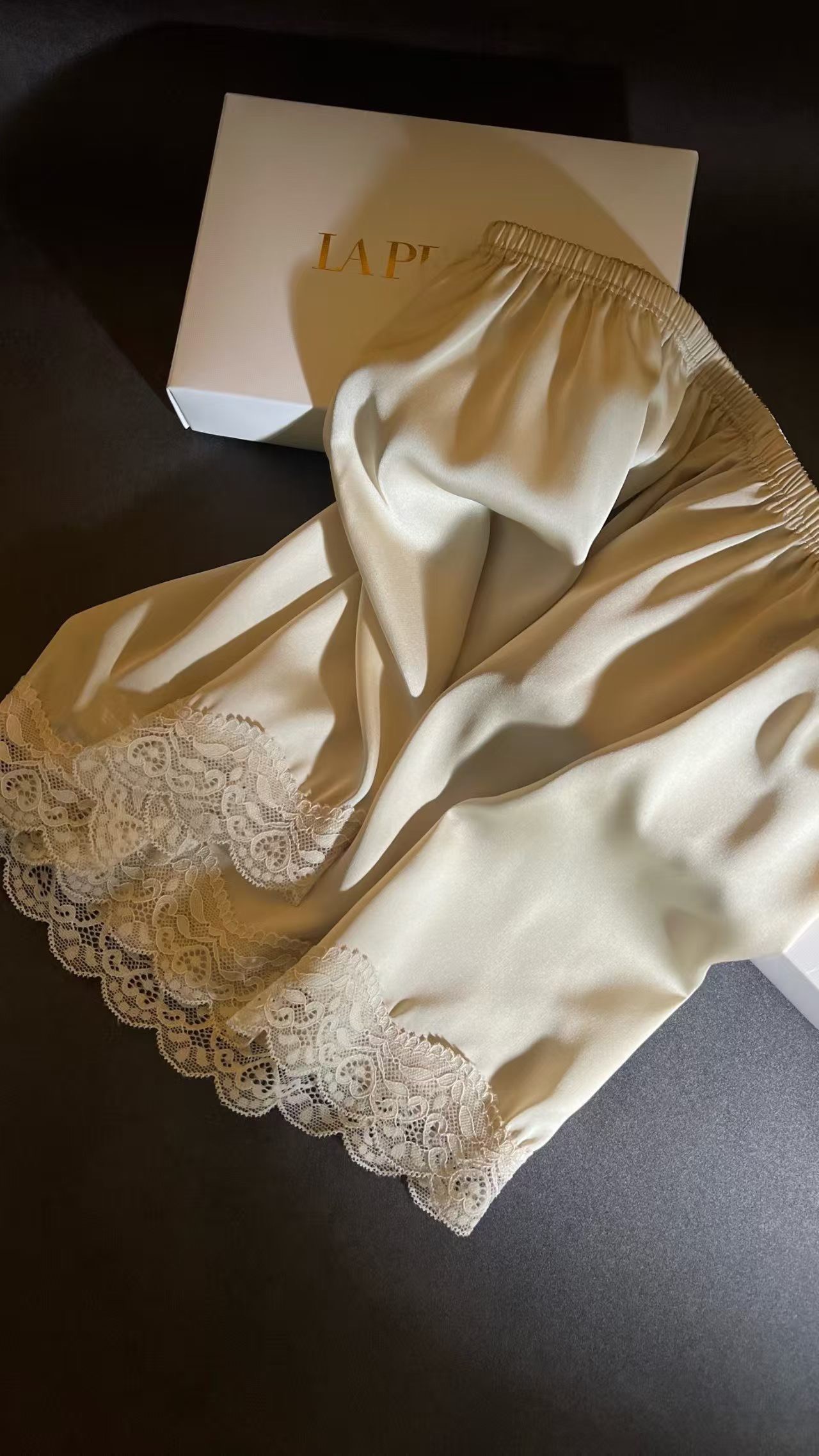 Шорты женские La Perla с кружевной отделкой домашние комплект из 3 шт
