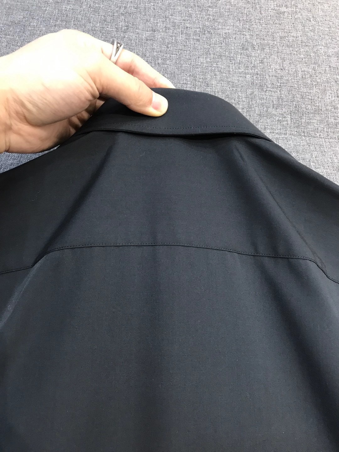 Рубашка мужская в стиле Canali с длинным рукавом чёрного цвета