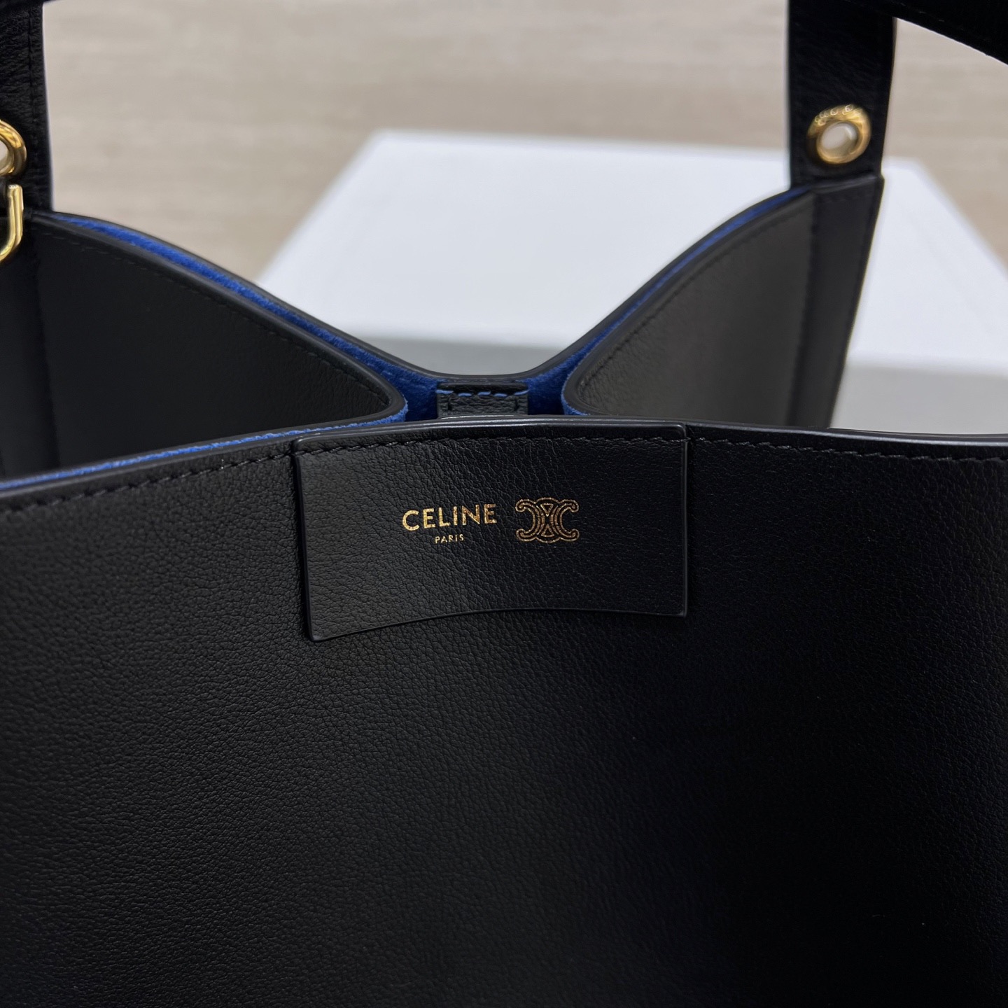 Сумка женская в стиле Celine Cubo чёрного цвета