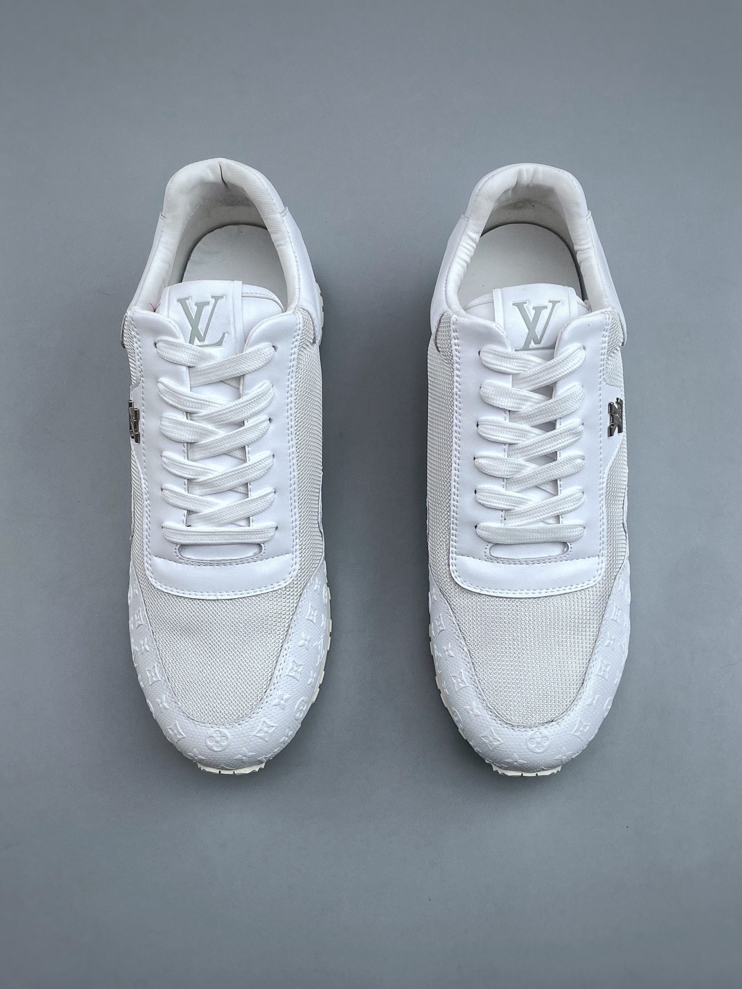 Кроссовки мужские в стиле Louis Vuitton Archlight белого цвета