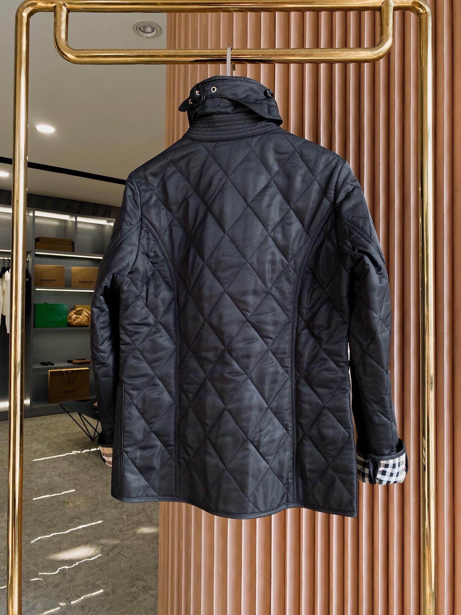 Куртка женская в стиле Burberry тёмно-синего цвета