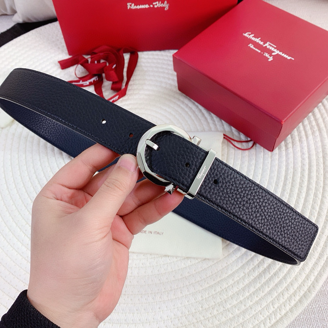 Ремень мужской в стиле Salvatore Ferragamo Gancini из натуральной кожи тёмно-синего цвета