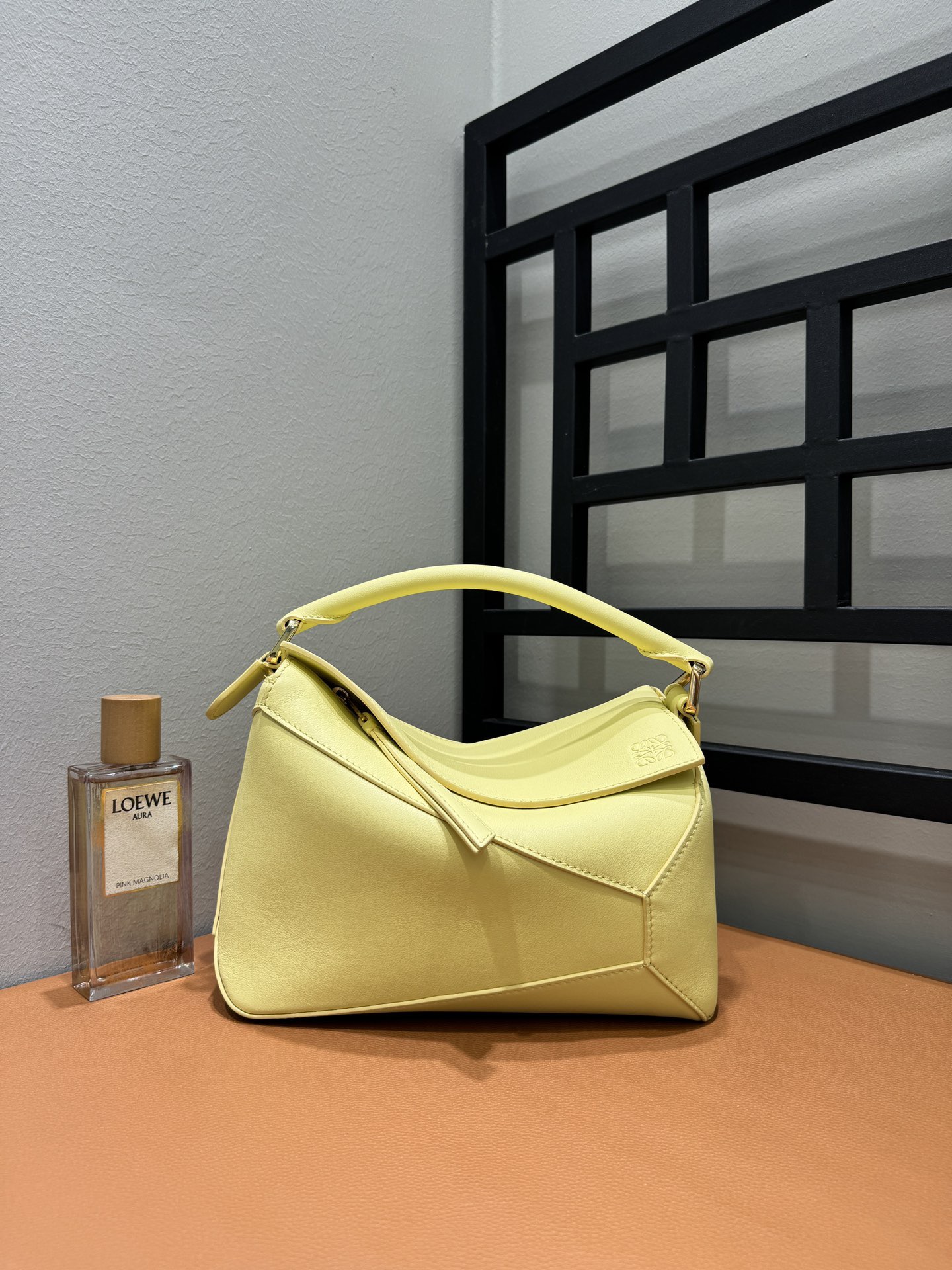 Сумка женская Loewe Puzzle молочно-жёлтого цвета