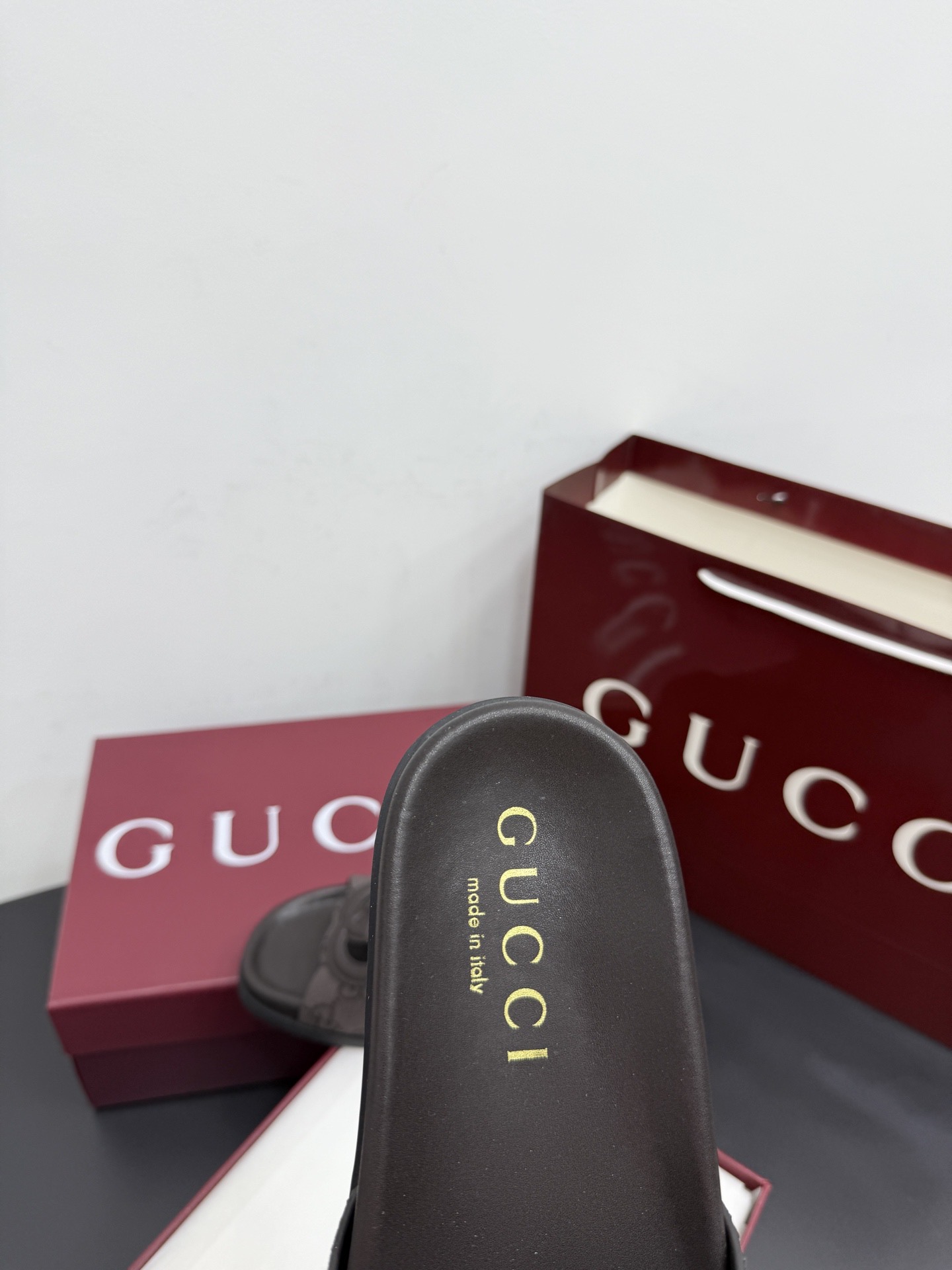 Мюли женские в стиле Gucci GG тёмно-коричневого цвета