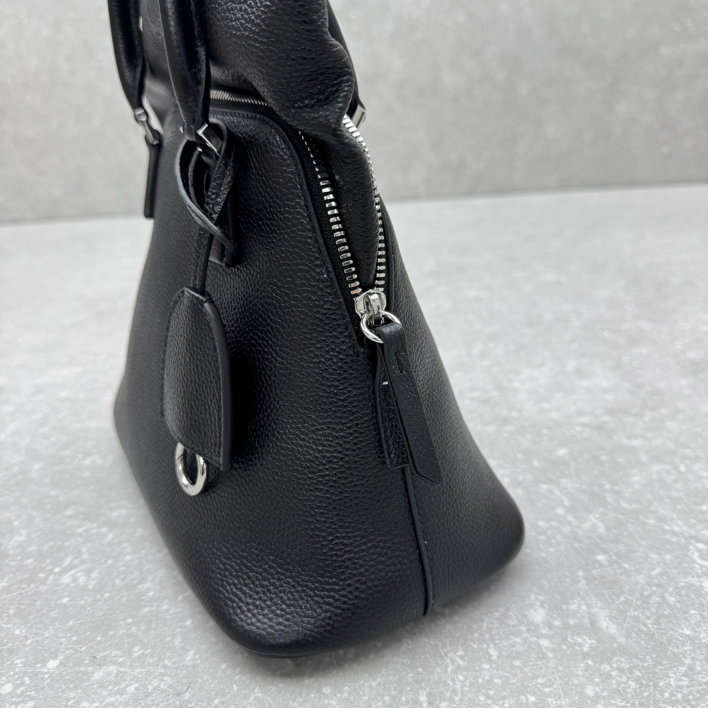 Сумка Maison Margiela 5AC чёрного цвета 26 см.