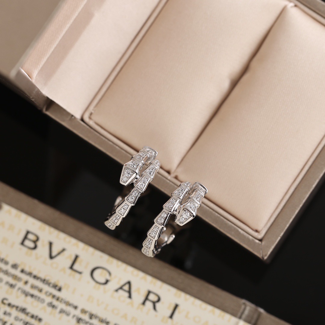 Серьги женские в стиле BVLGARI Serpenti