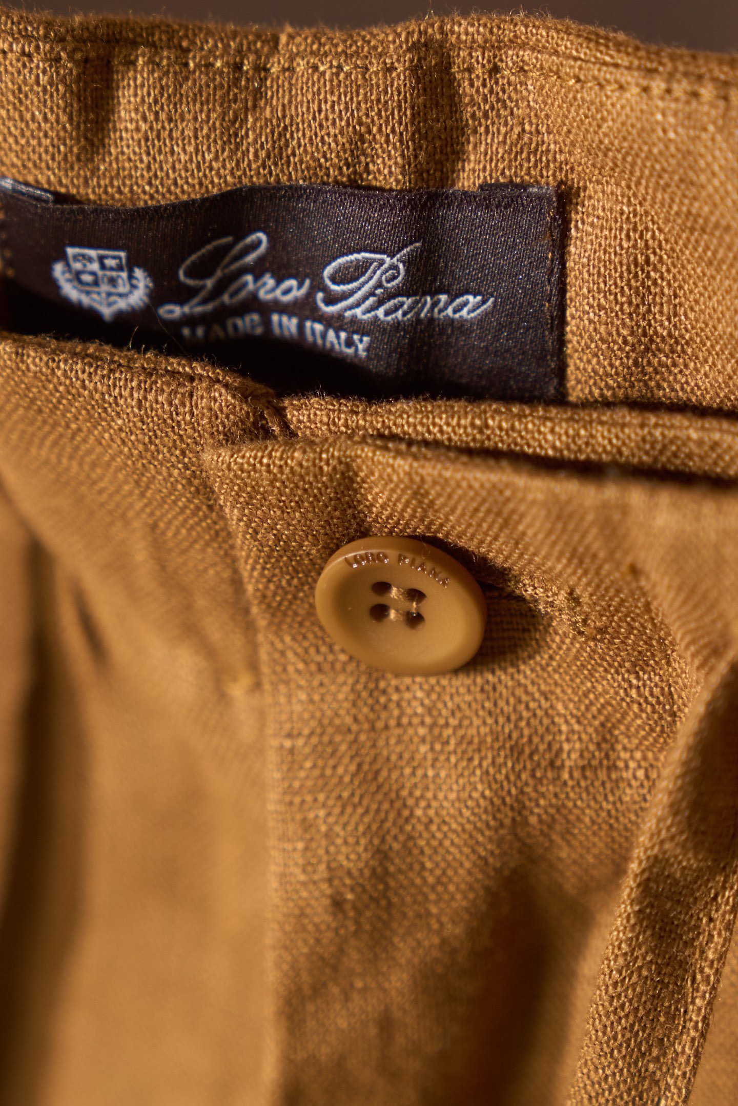 Шорты мужские в стиле Loro Piana Nolan Bermuda  кофейного цвета с кулиской