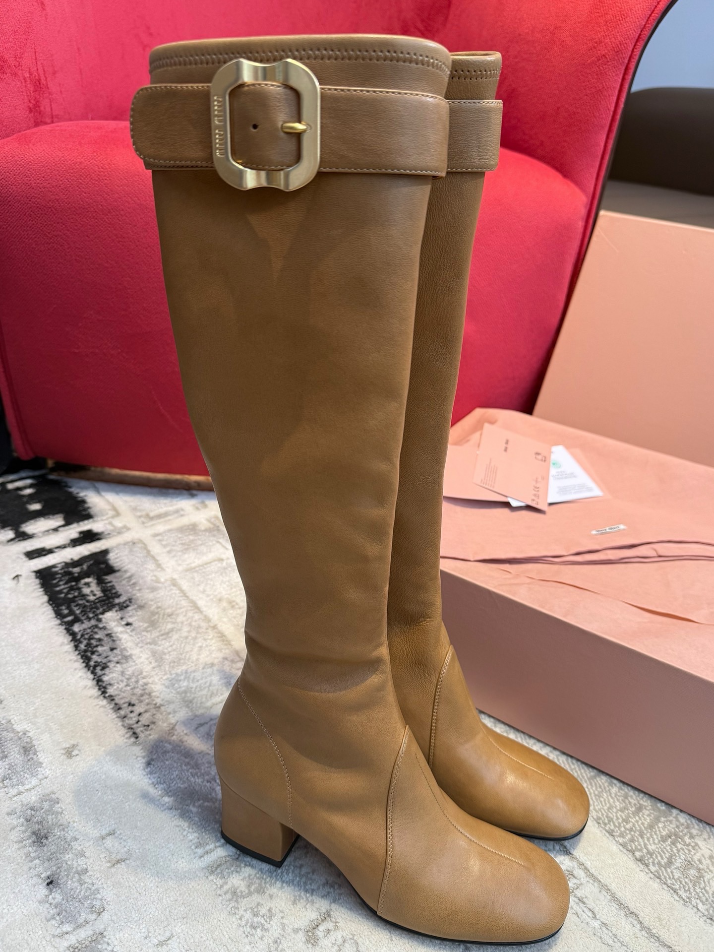Сапоги женские Miu Miu Nappa Leather Boots with Buckle светло-коричневого цвета