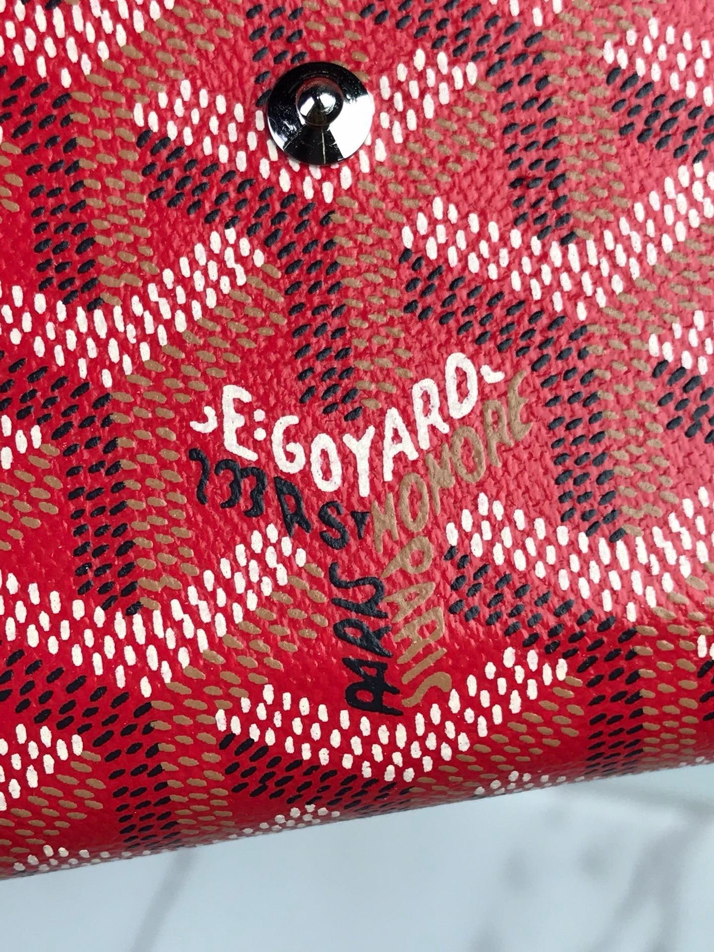Кошелёк Goyard Saint-Gabriel красного цвета