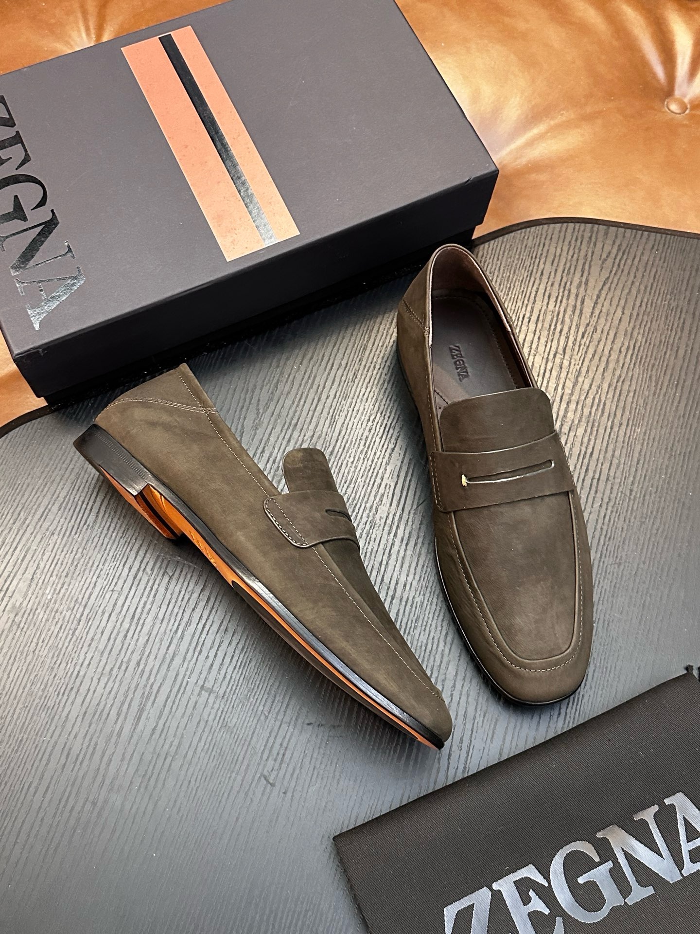 Лоферы мужские Zegna оливкового цвета