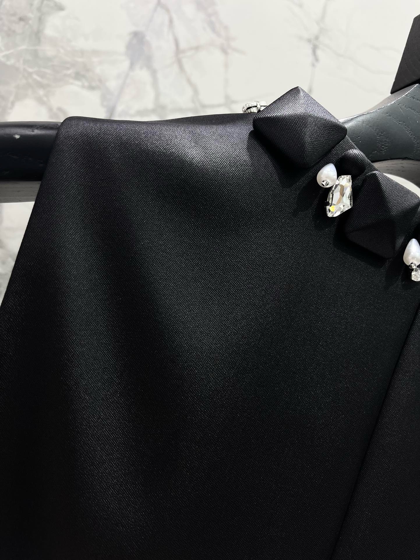 Платье женское Versace чёрного цвета