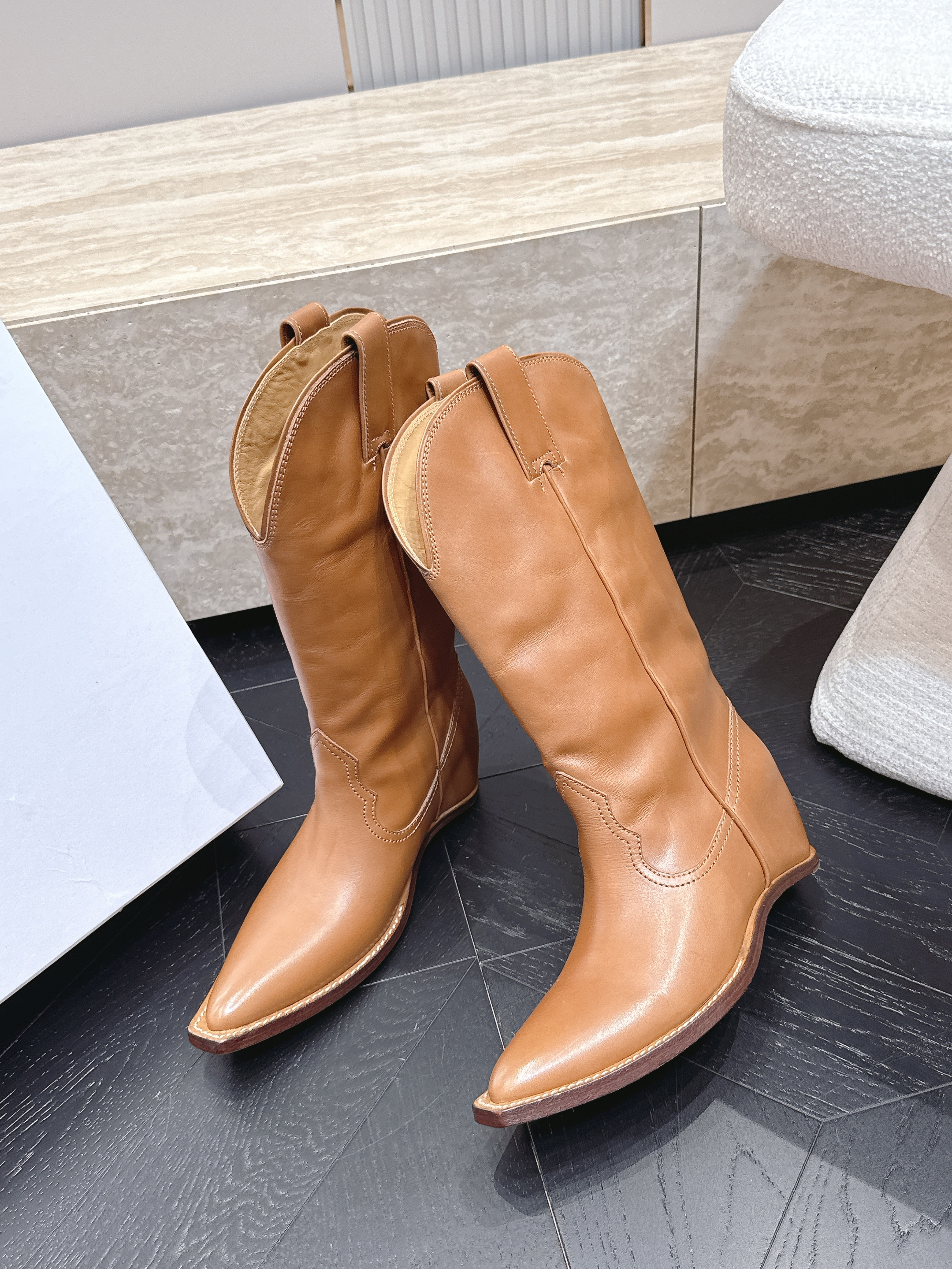 Сапоги женские Maison Margiela Western коричневого цвета