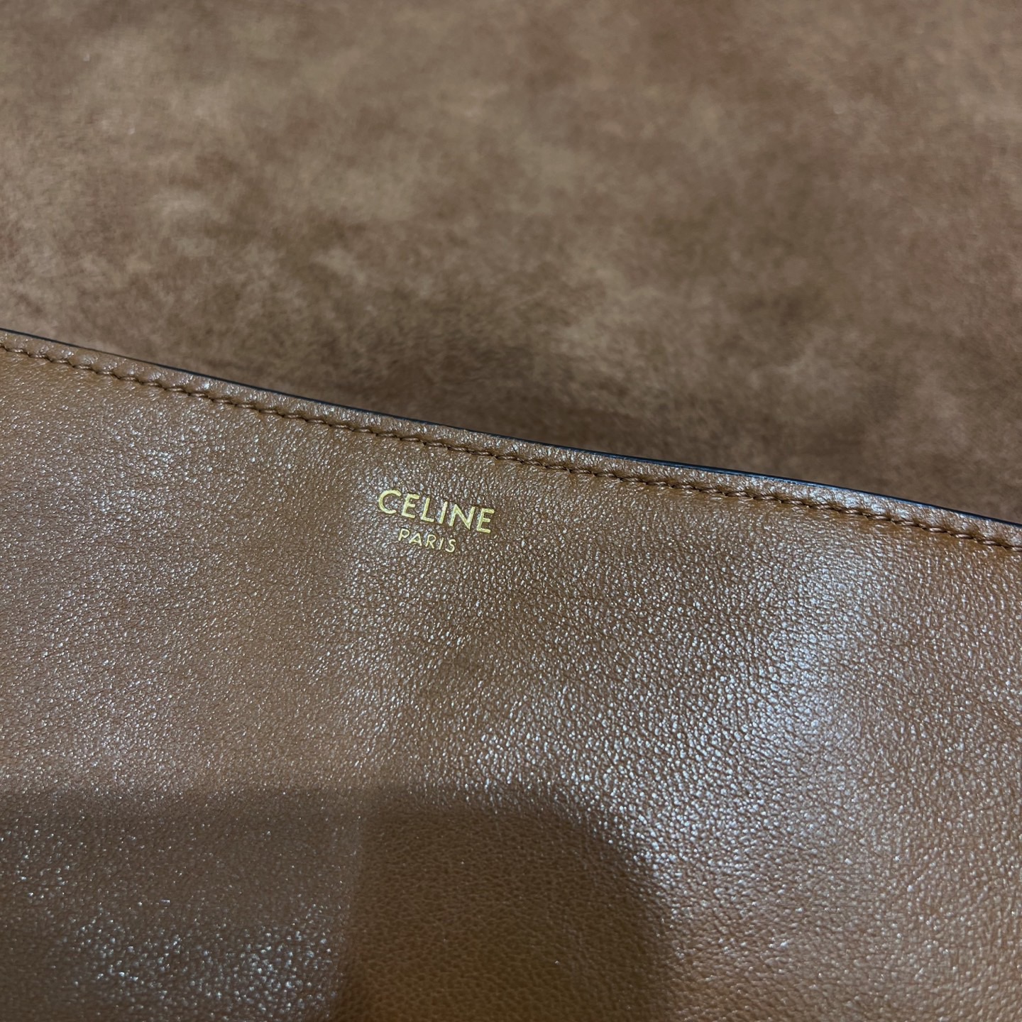 Сумка женская в стиле Celine Soft Triomphe Besace коричневого цвета