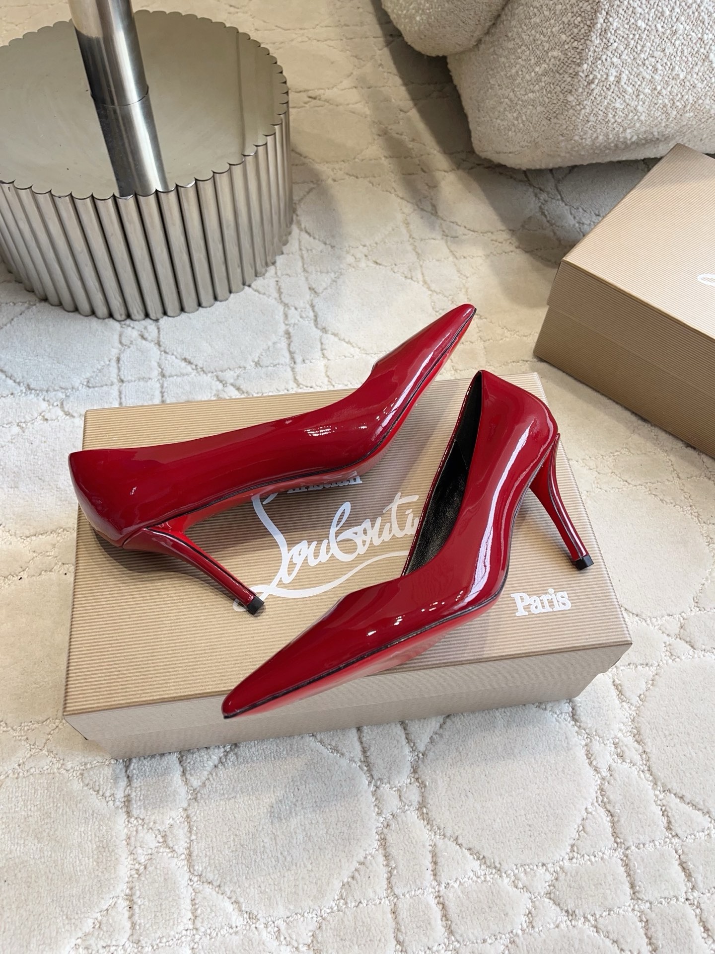 Туфли женские в стиле Christian Louboutin So Kate красного цвета