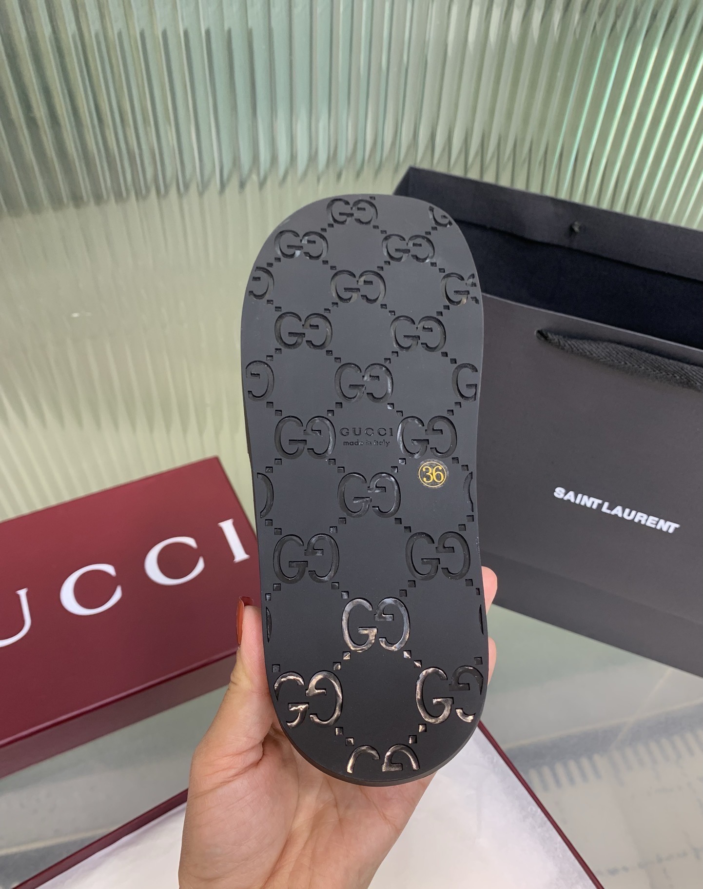 Мюли женские в стиле Gucci GG бордового цвета