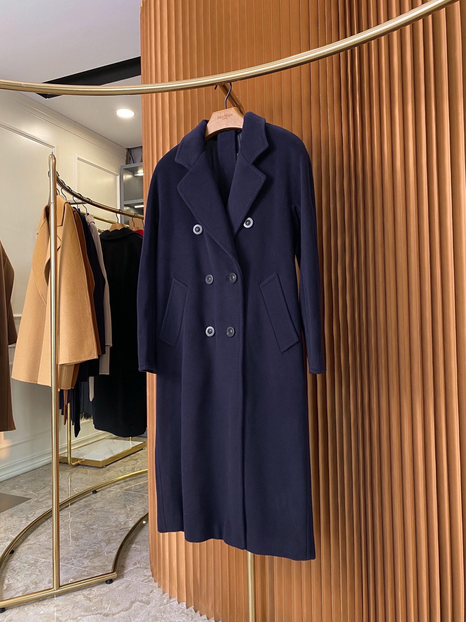 Пальто женское в стиле Max Mara Anne-Marie Beretta тёмно-синего цвета