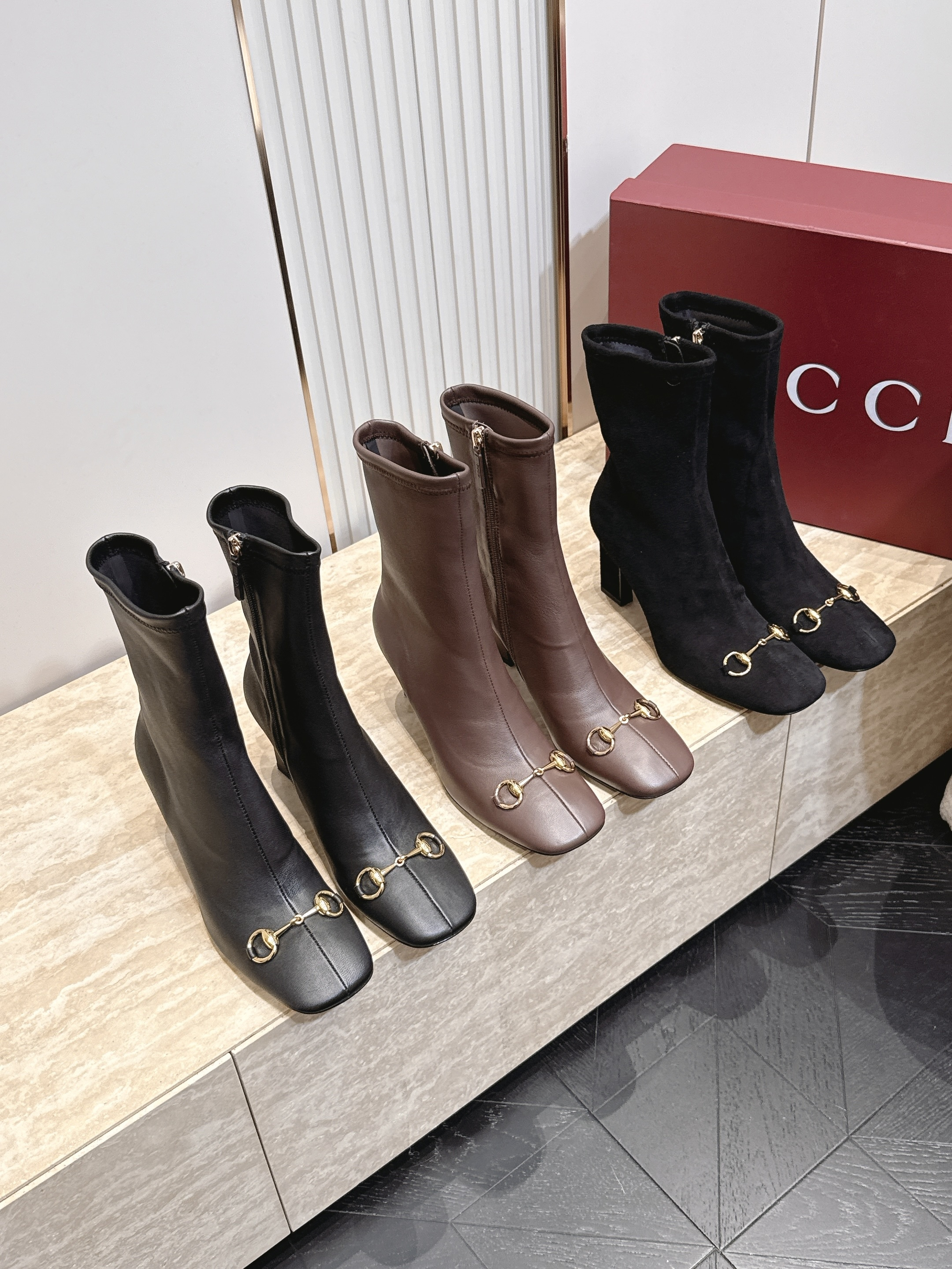 Ботильоны женские Gucci Signora чёрного цвета