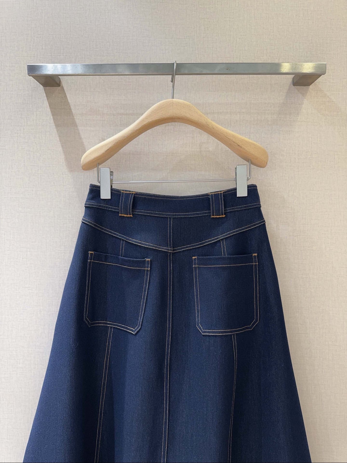 Юбка женская в стиле CinqàSept из денима синего цвета А-силуэта с высокой посадкой