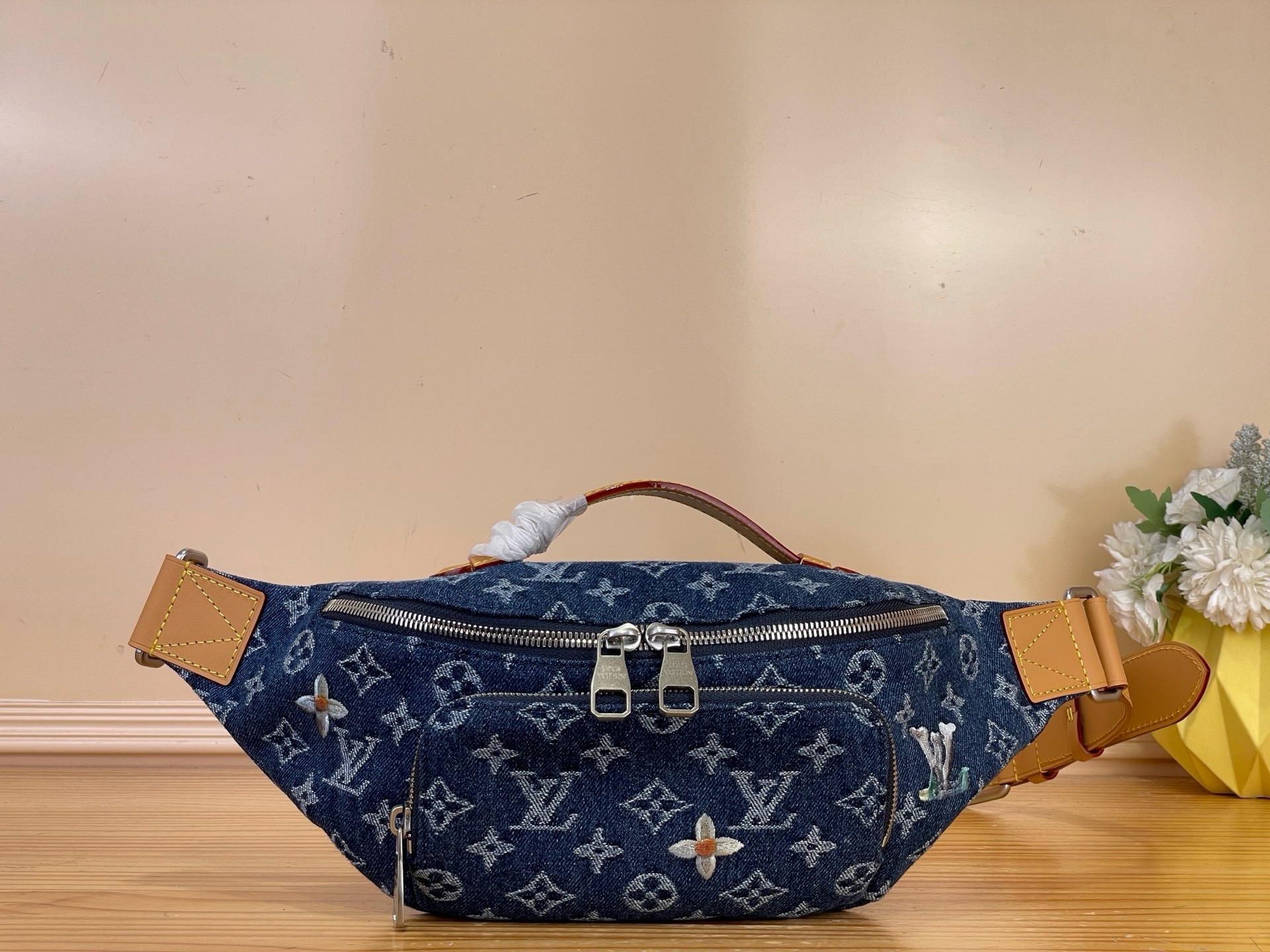Сумка мужская Louis Vuitton Rush Bumbag синего цвета